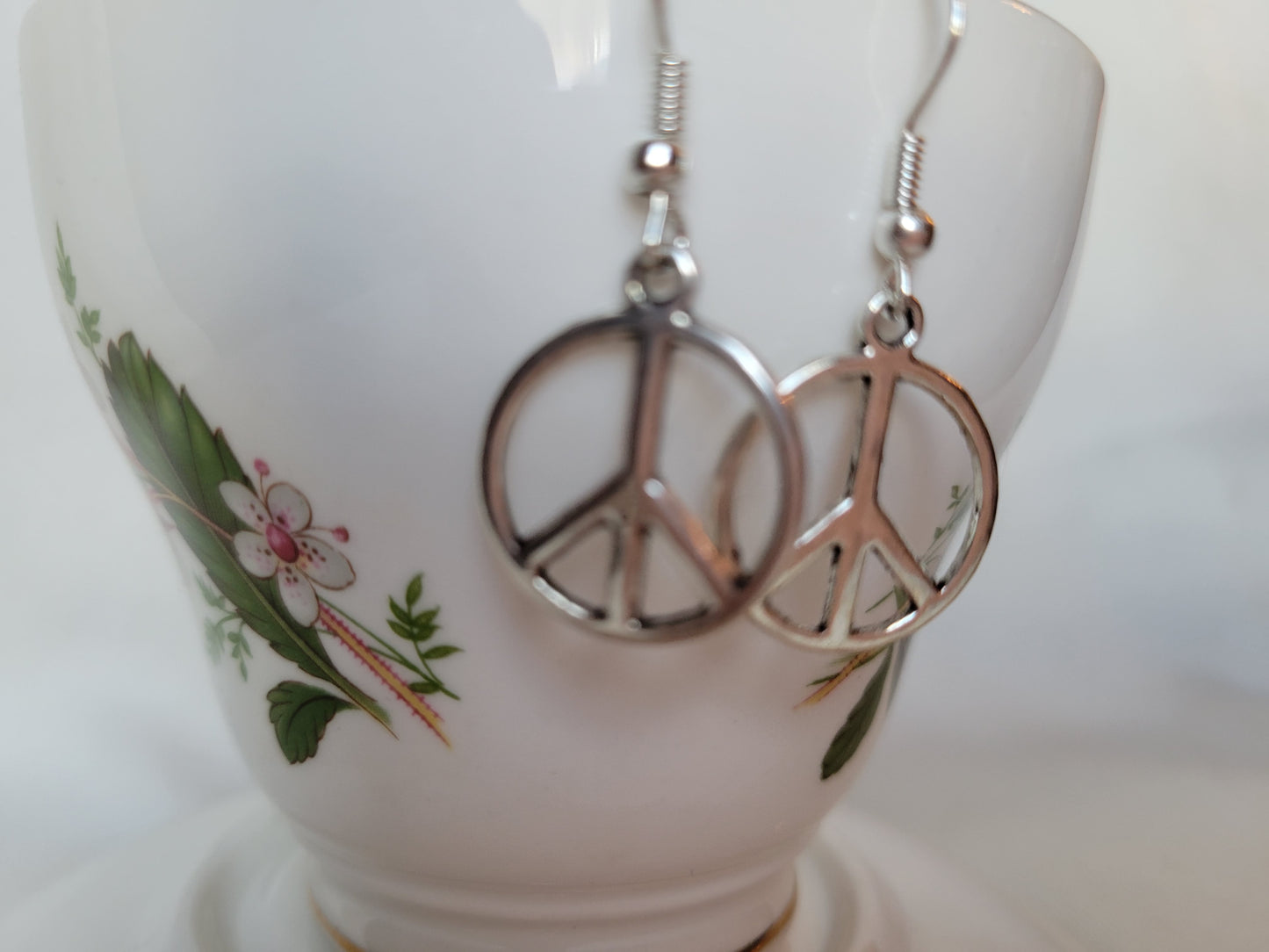 Peace Sign Silver Tone Dangle/Drop Earrings