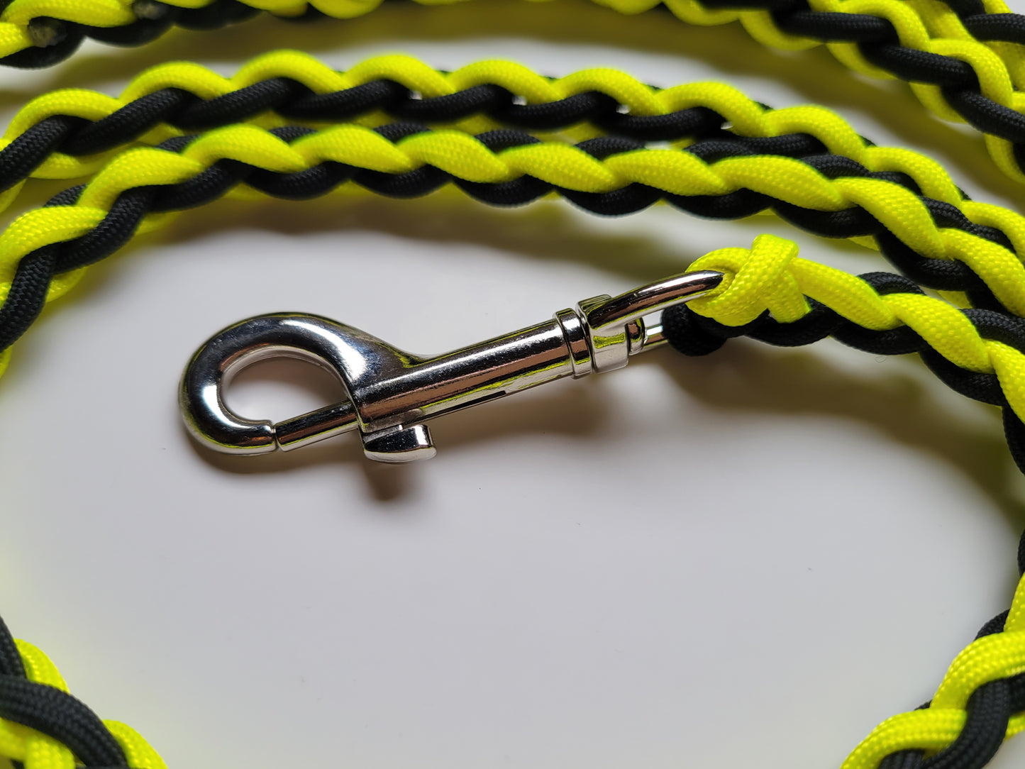 Paracord Braided Dog Leash Lead 5 1/2 ft (Bright Yellow & Black) Med or Lg Dog Training Walking
