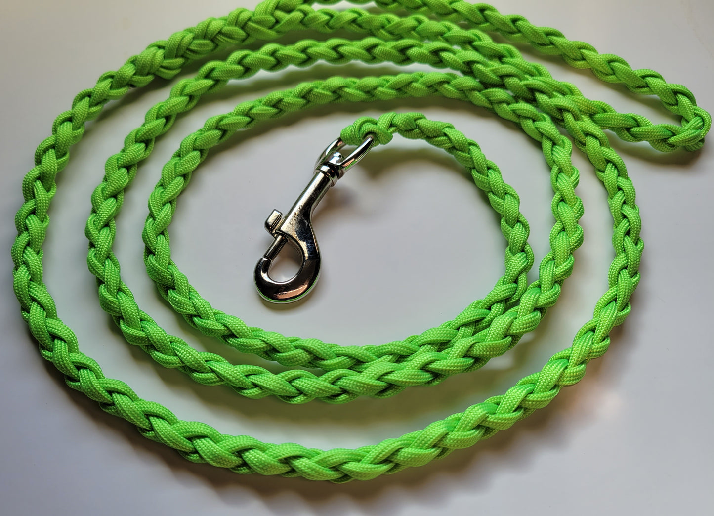 Paracord Braided Dog Leash Lead 6 ft (Bright Lime Green) Lg or Med Dog Training Walking