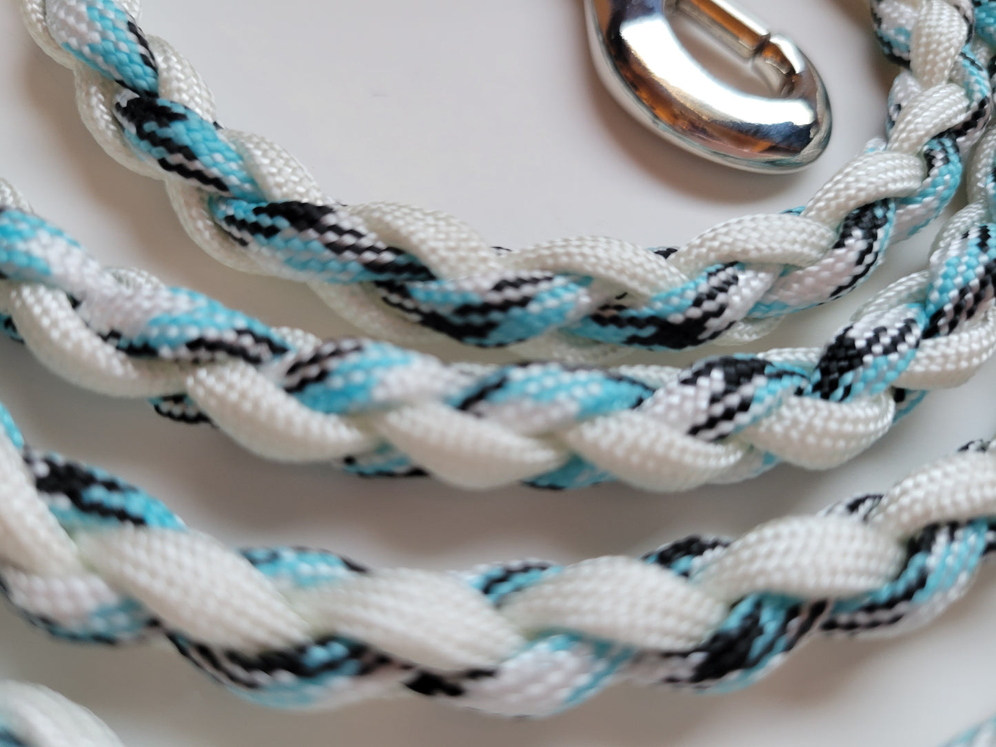 Paracord Braided Dog Leash Lead 51/2 ft (White & Turquoise Camo) Med or Lg Dog Training Walking