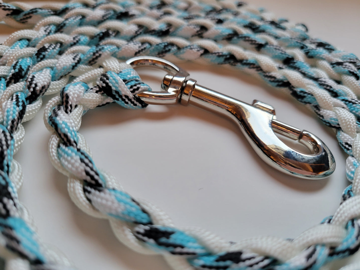 Paracord Braided Dog Leash Lead 51/2 ft (White & Turquoise Camo) Med or Lg Dog Training Walking