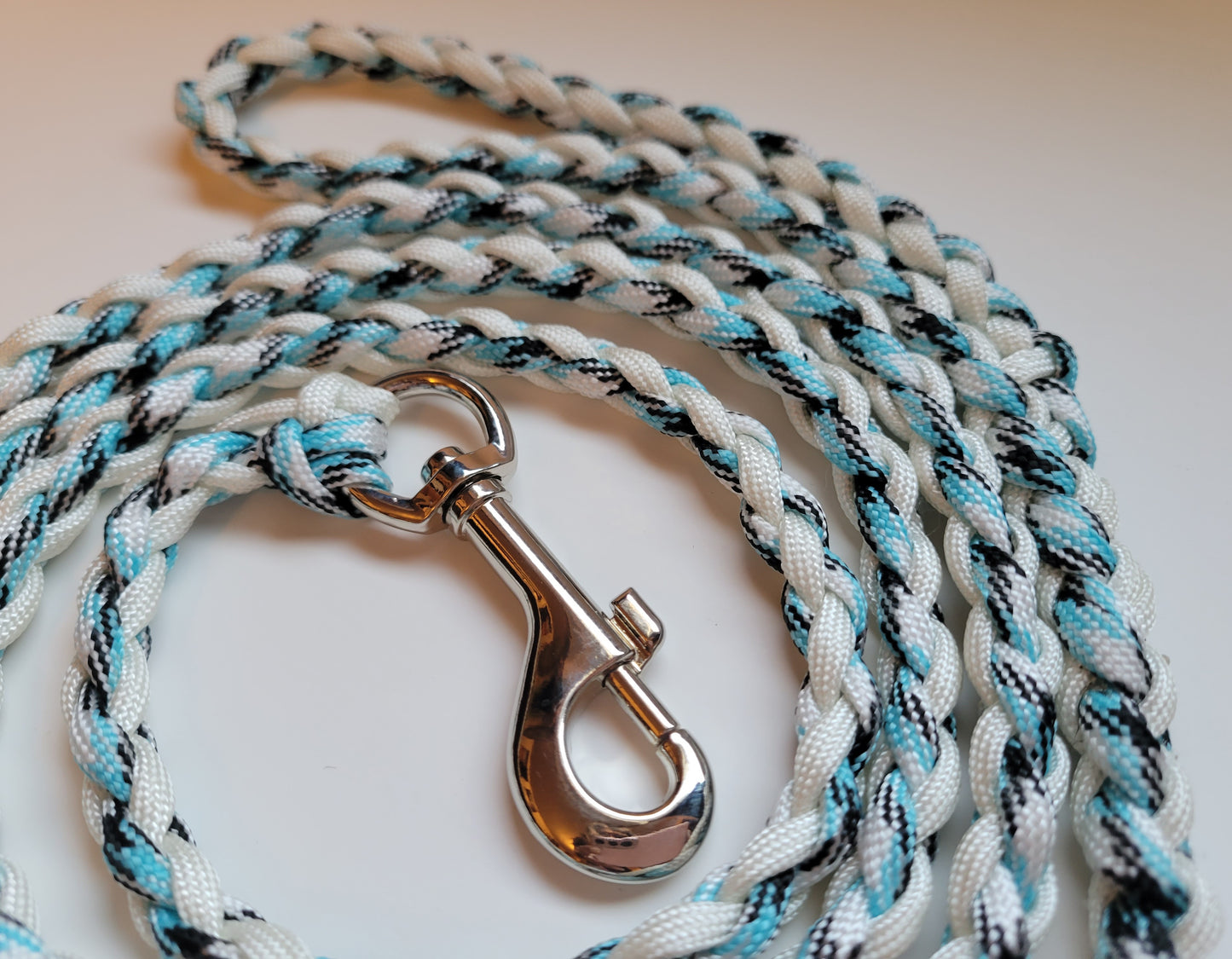 Paracord Braided Dog Leash Lead 51/2 ft (White & Turquoise Camo) Med or Lg Dog Training Walking