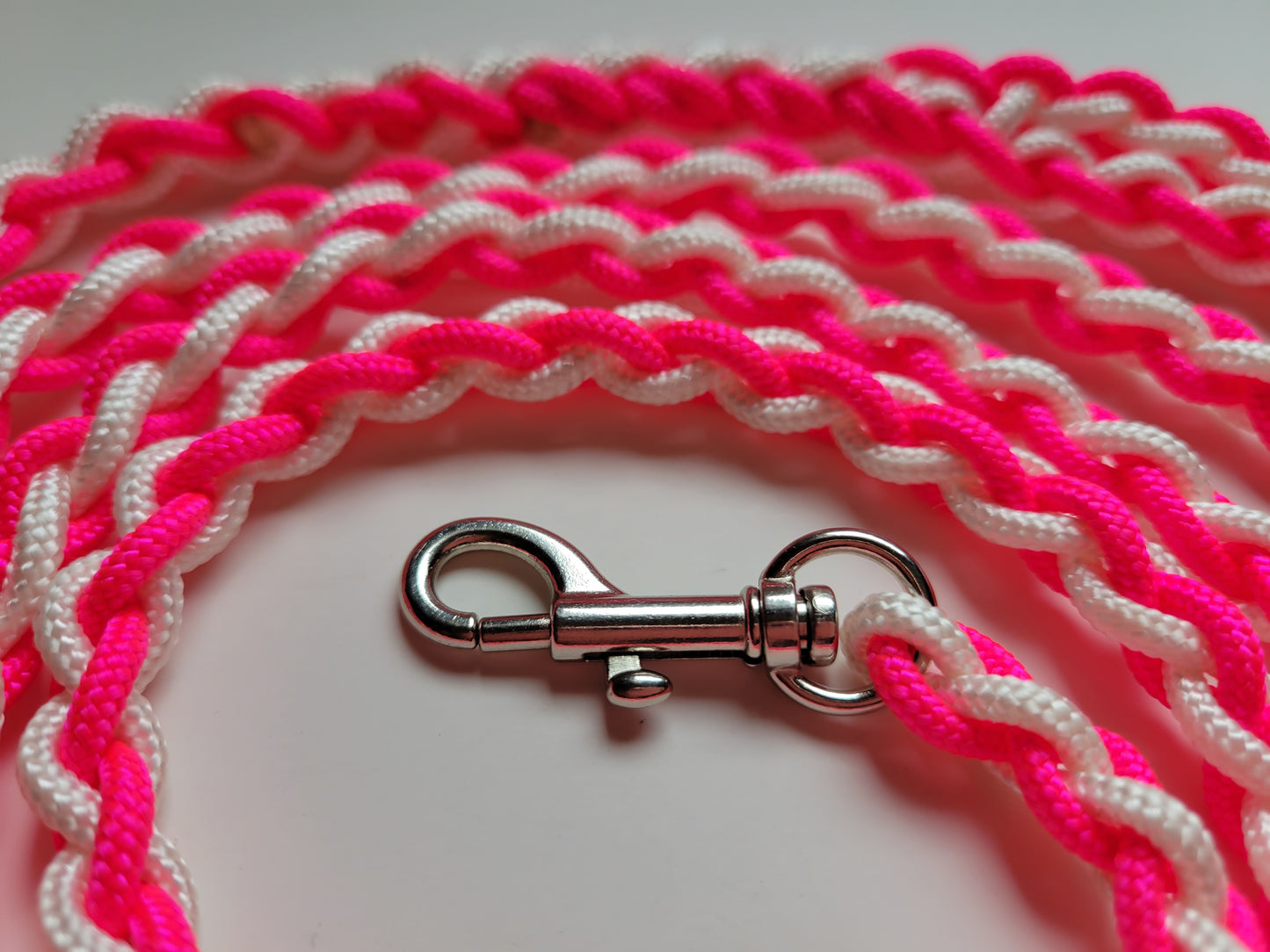 Paracord Braided Leash Lead 6 ft (Pink & White) Puppy Cat Sm or Med Dog Training Walking