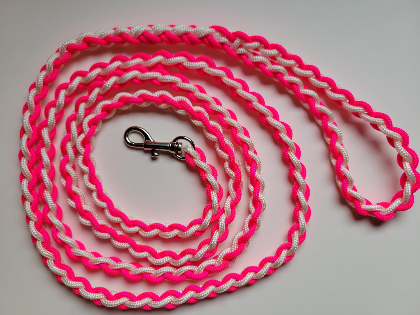 Paracord Braided Leash Lead 6 ft (Pink & White) Puppy Cat Sm or Med Dog Training Walking