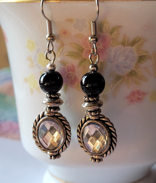 Pretty Black Bead and Crystal Dangle Drop Fashion Earrings