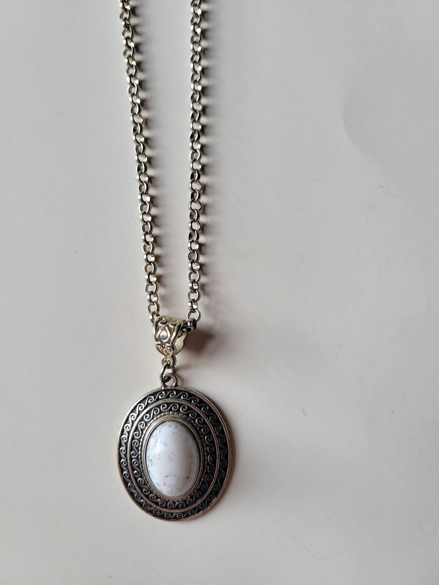 Western Navajo Style Concho White Howlite Necklace