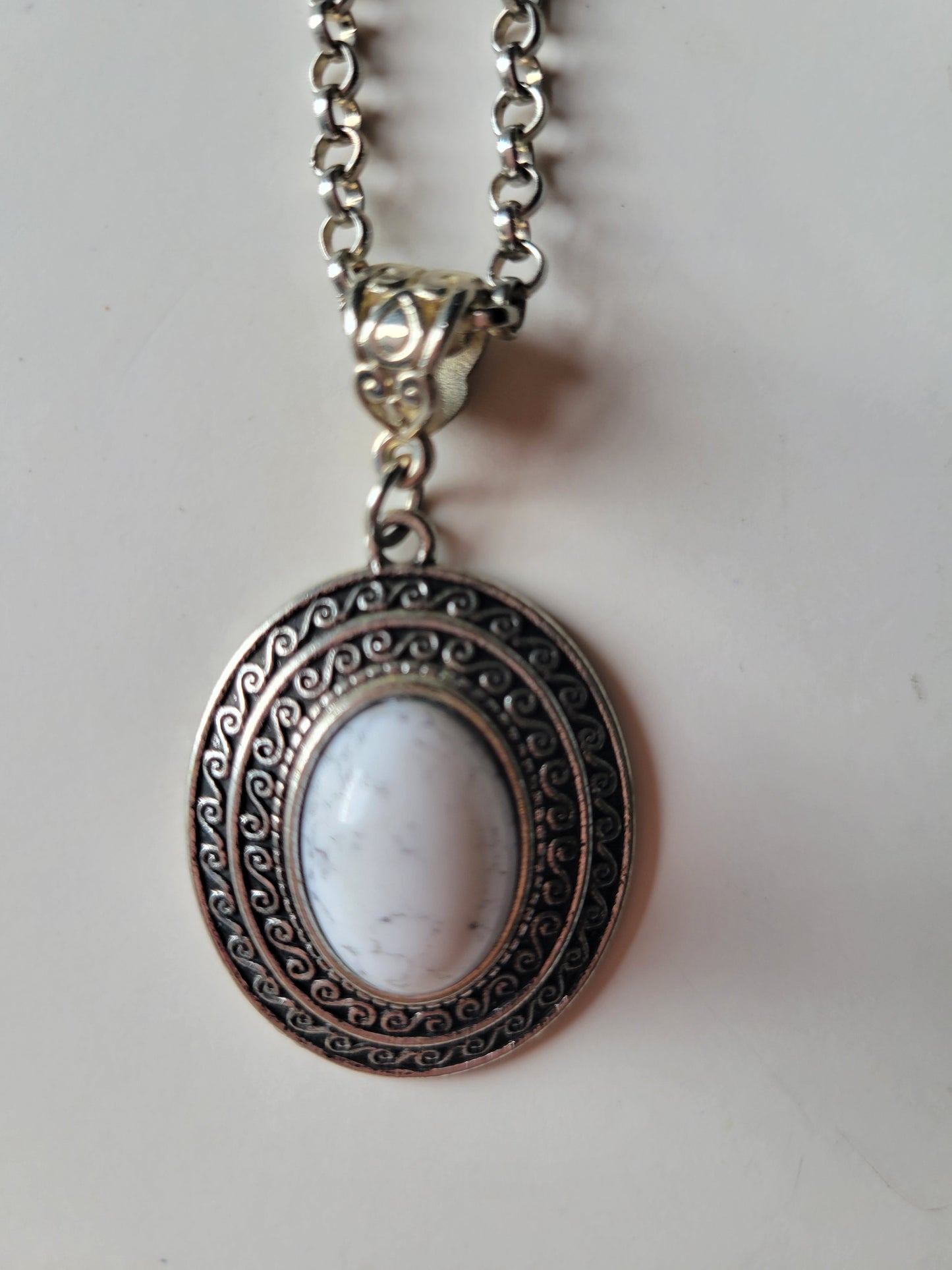 Western Navajo Style Concho White Howlite Necklace