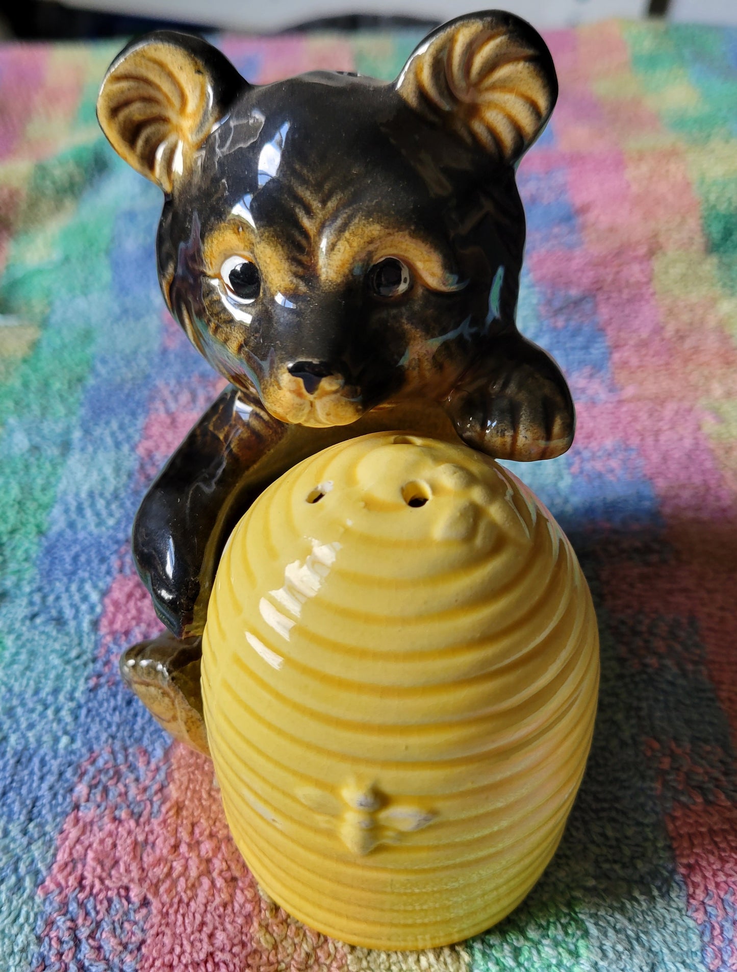 Vintage Japan BEAR 🐻 & BEEHIVE Salt Pepper Shakers ☆Very Cute!☆