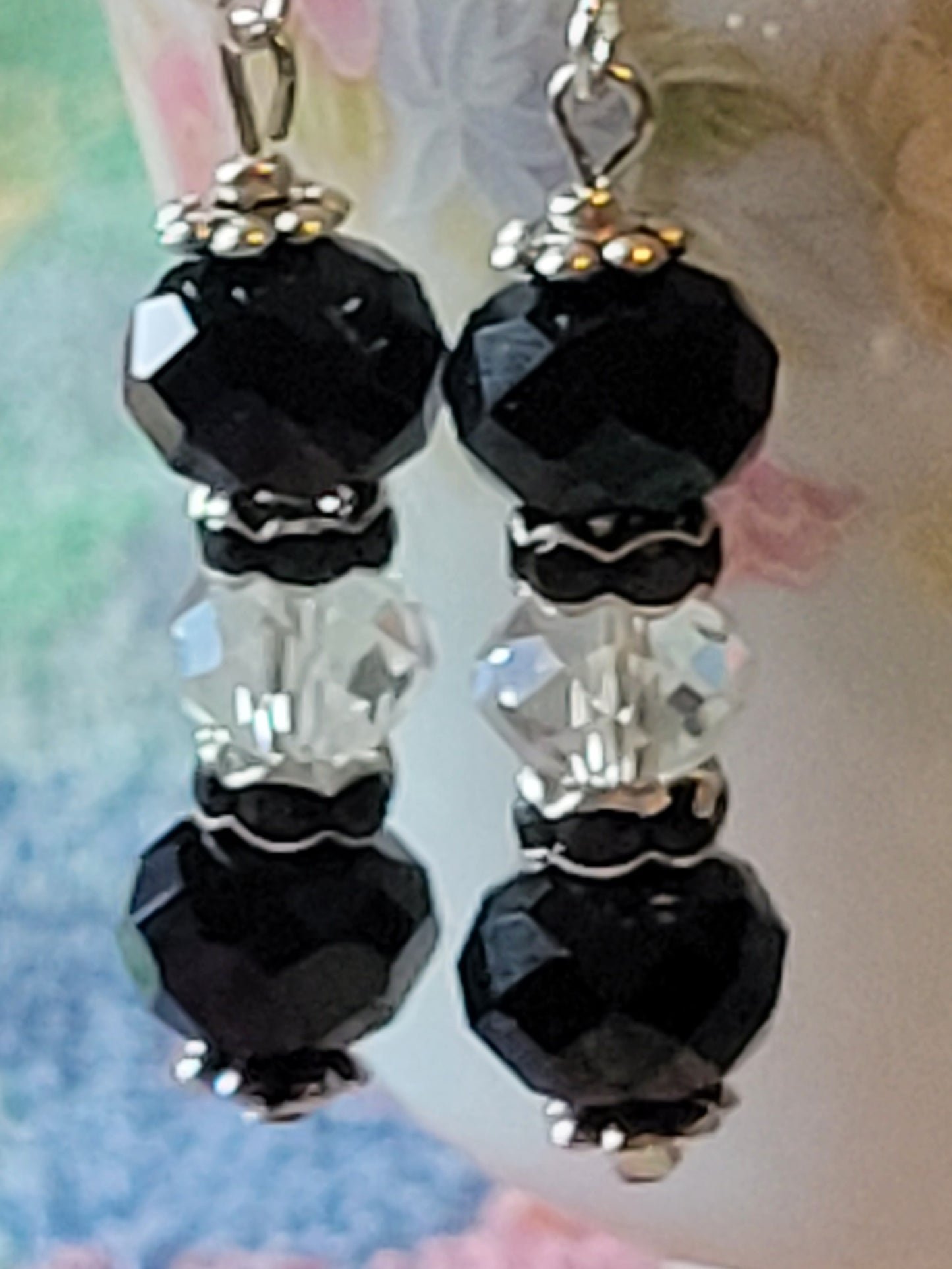Artisan Elegant Black/Clear Crystal Dangle Drop Silvertone Fashion Earrings French Wire