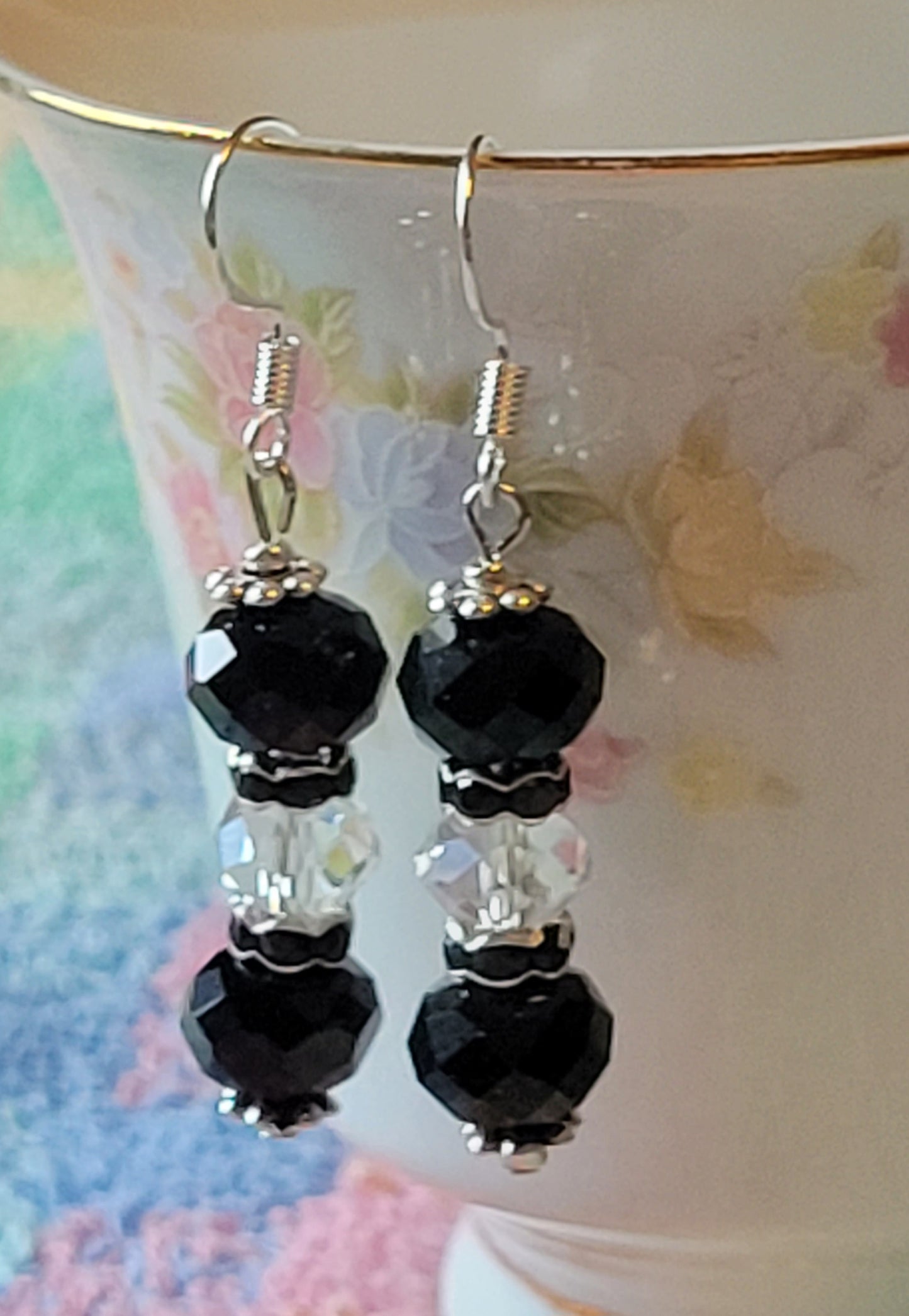 Artisan Elegant Black/Clear Crystal Dangle Drop Silvertone Fashion Earrings French Wire