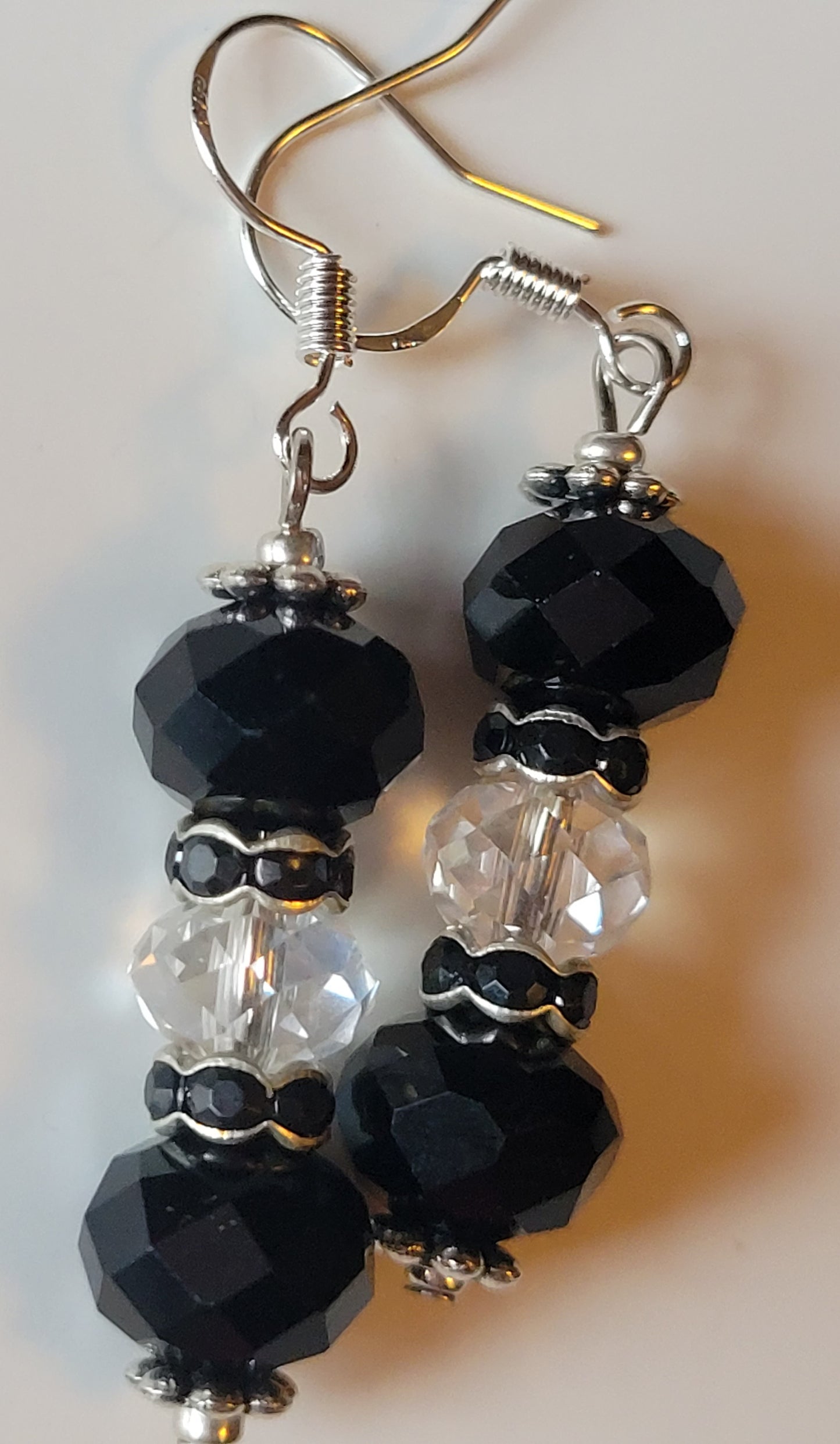 Artisan Elegant Black/Clear Crystal Dangle Drop Silvertone Fashion Earrings French Wire