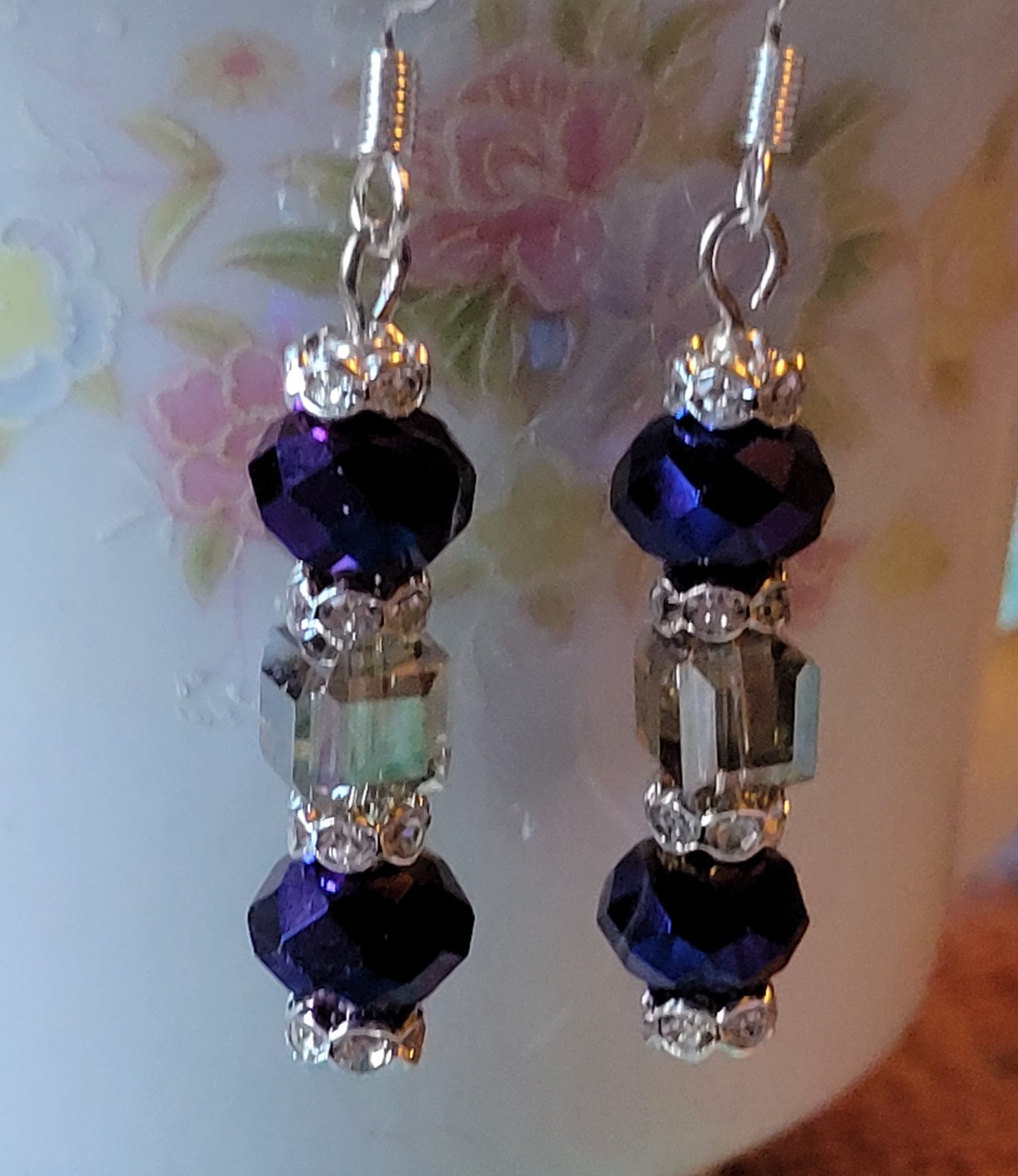 Artisan Elegant PURPLE Crystal Dangle Drop Silver Earrings French Wire