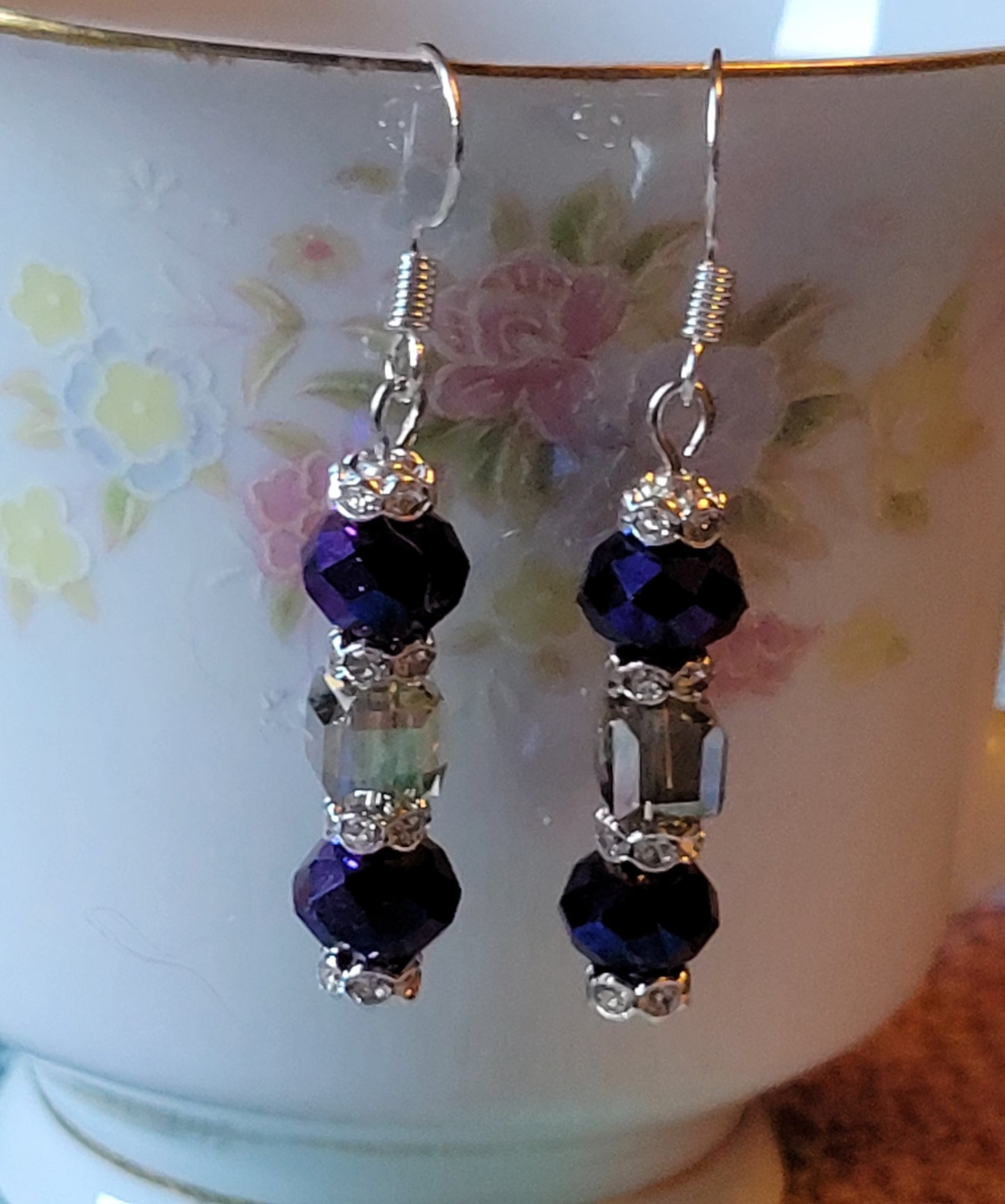 Artisan Elegant PURPLE Crystal Dangle Drop Silver Earrings French Wire