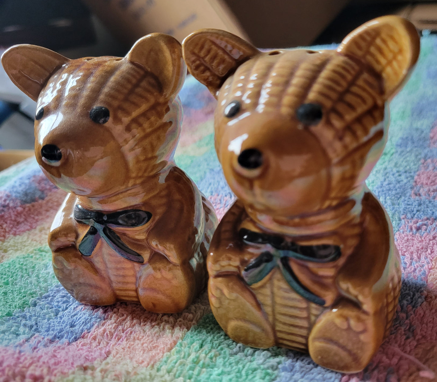 BEARS With BOWS Salt Pepper Shakers Set Vintage Taiwan So Cute!