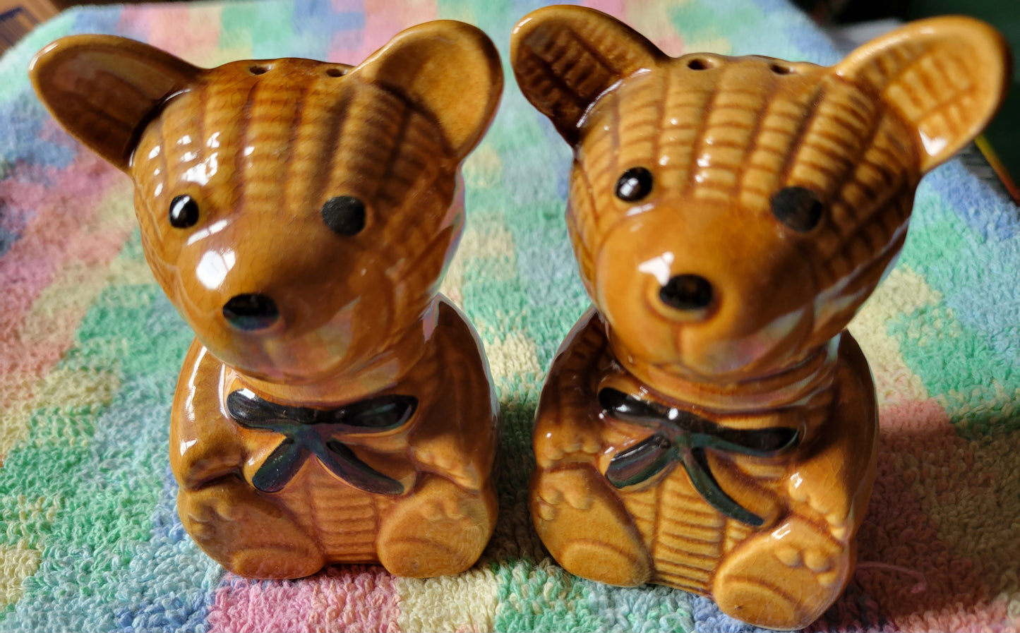 BEARS With BOWS Salt Pepper Shakers Set Vintage Taiwan So Cute!