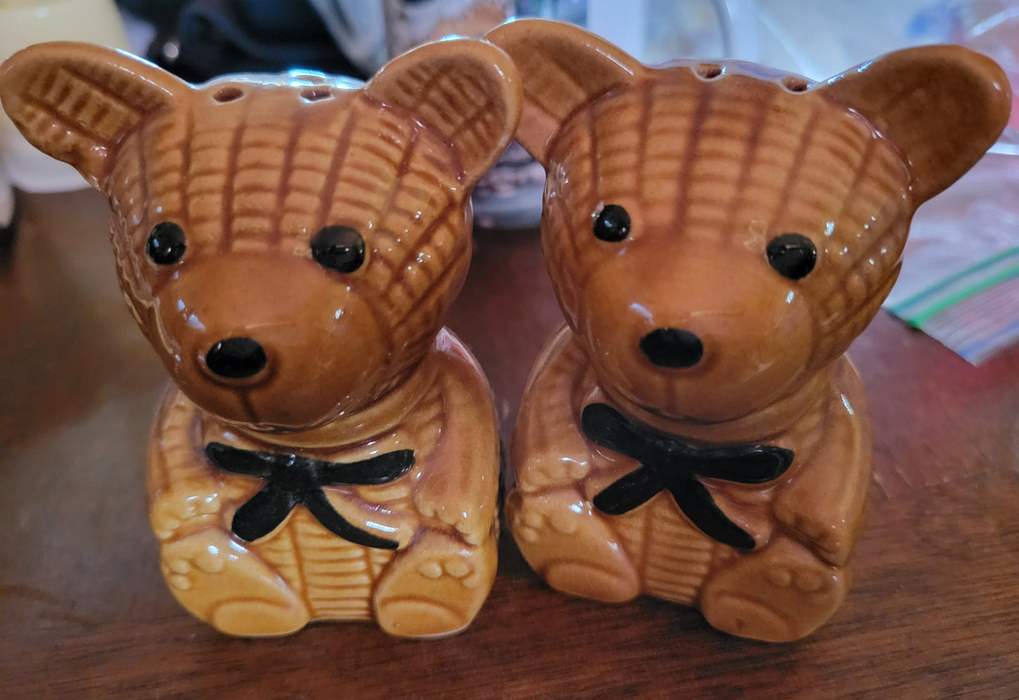 BEARS With BOWS Salt Pepper Shakers Set Vintage Taiwan So Cute!
