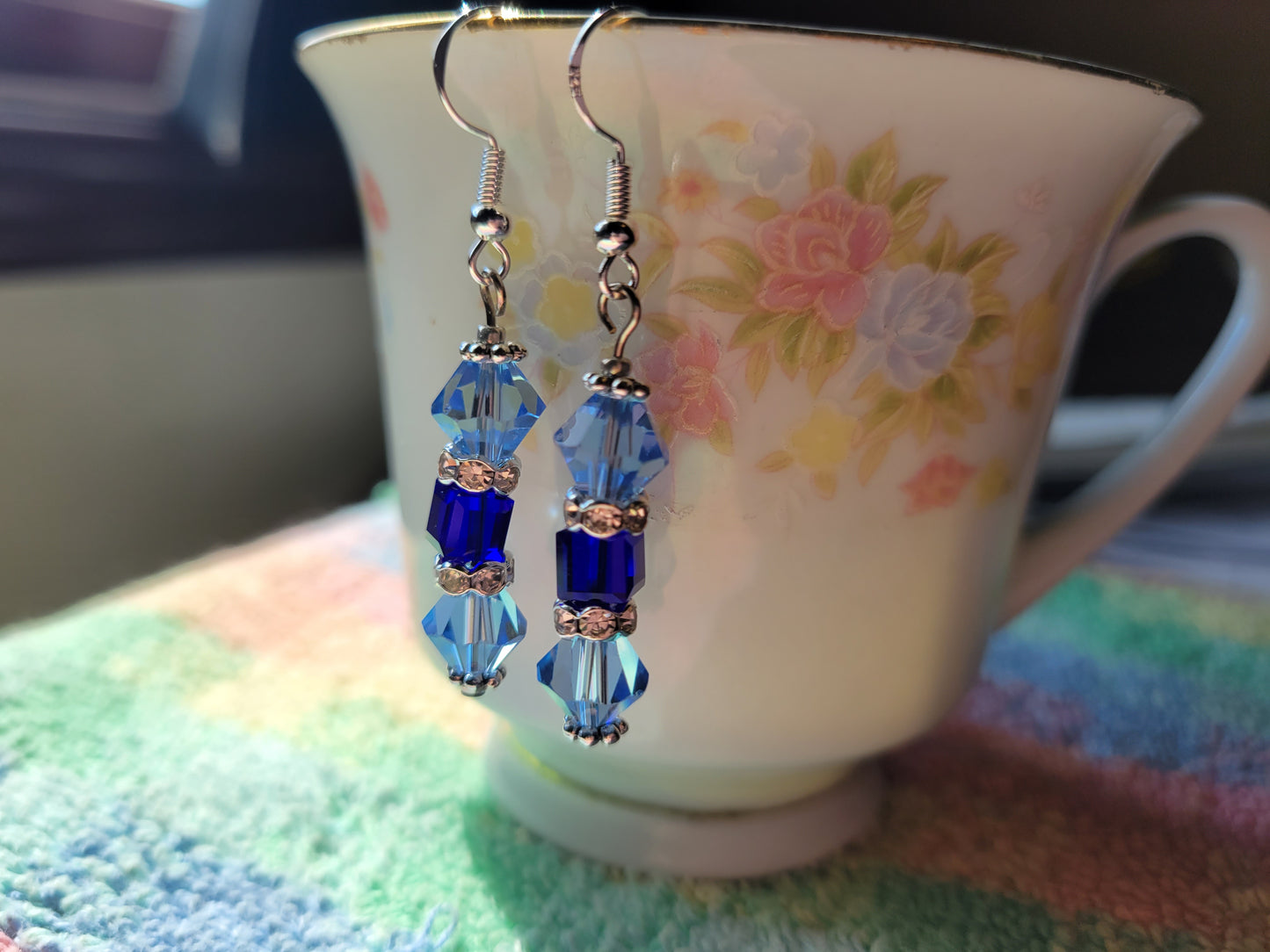 Artisan Elegant Two Tone BLUE Crystal Dangle Drop Silver Earrings French Wire