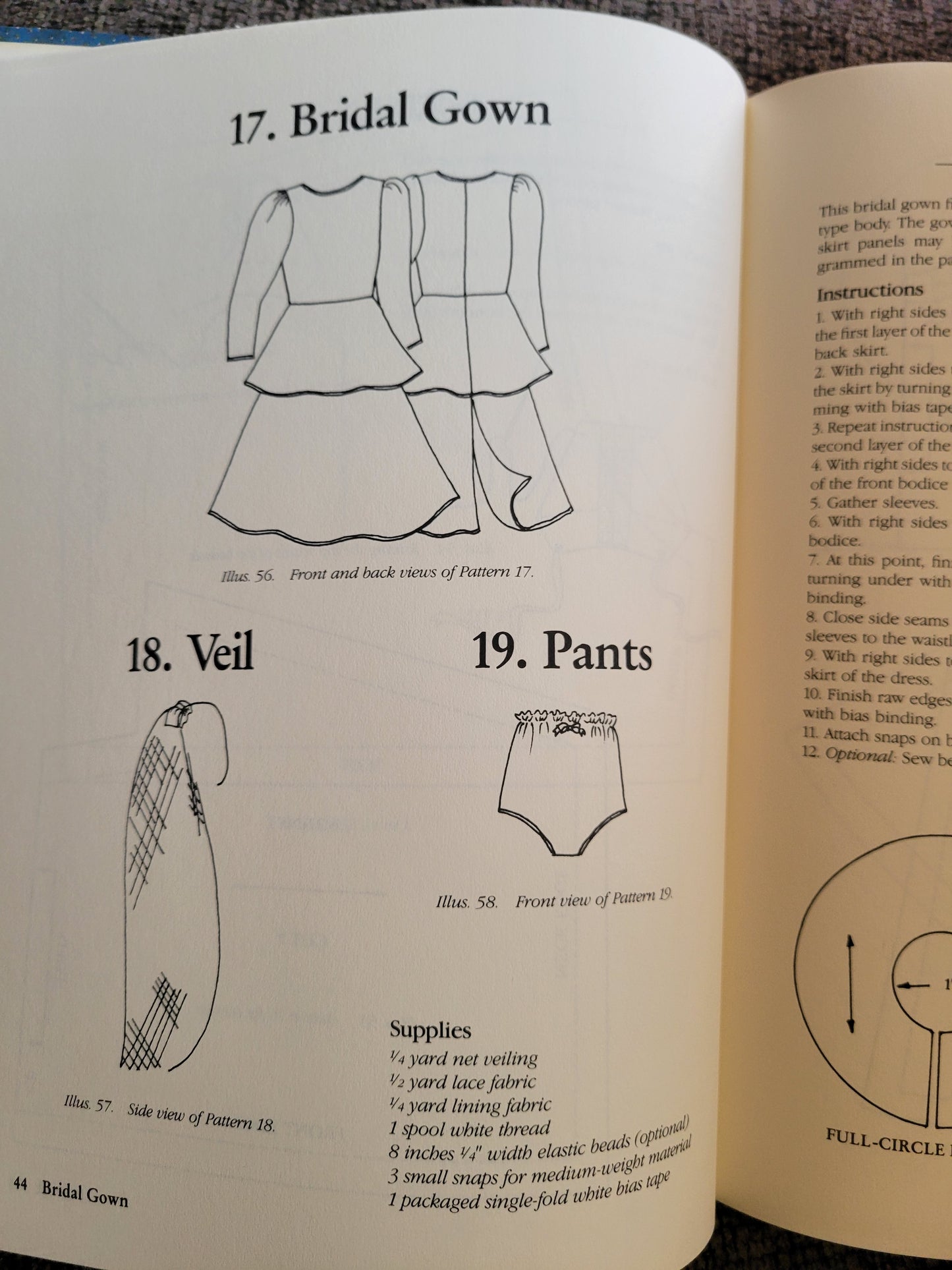 Dolls' Clothes Pattern Book By Roselyn Gadia-Smitley Barbie Cabbage Patch & More Dolls