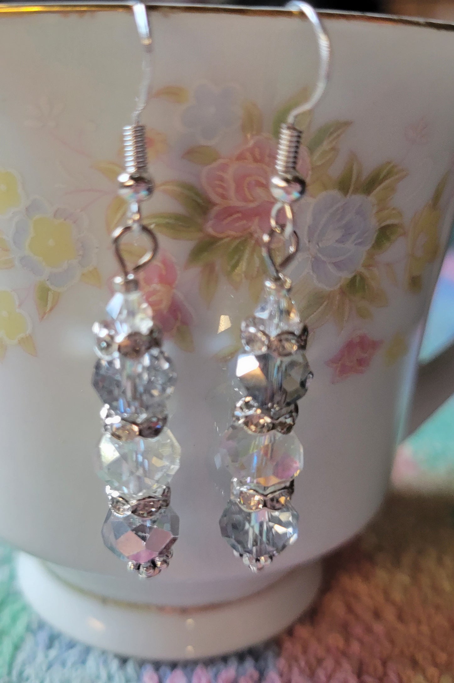 Artisan Elegant Light Gray Crystal Rhinestone Dangle Silver Pierced Earrings