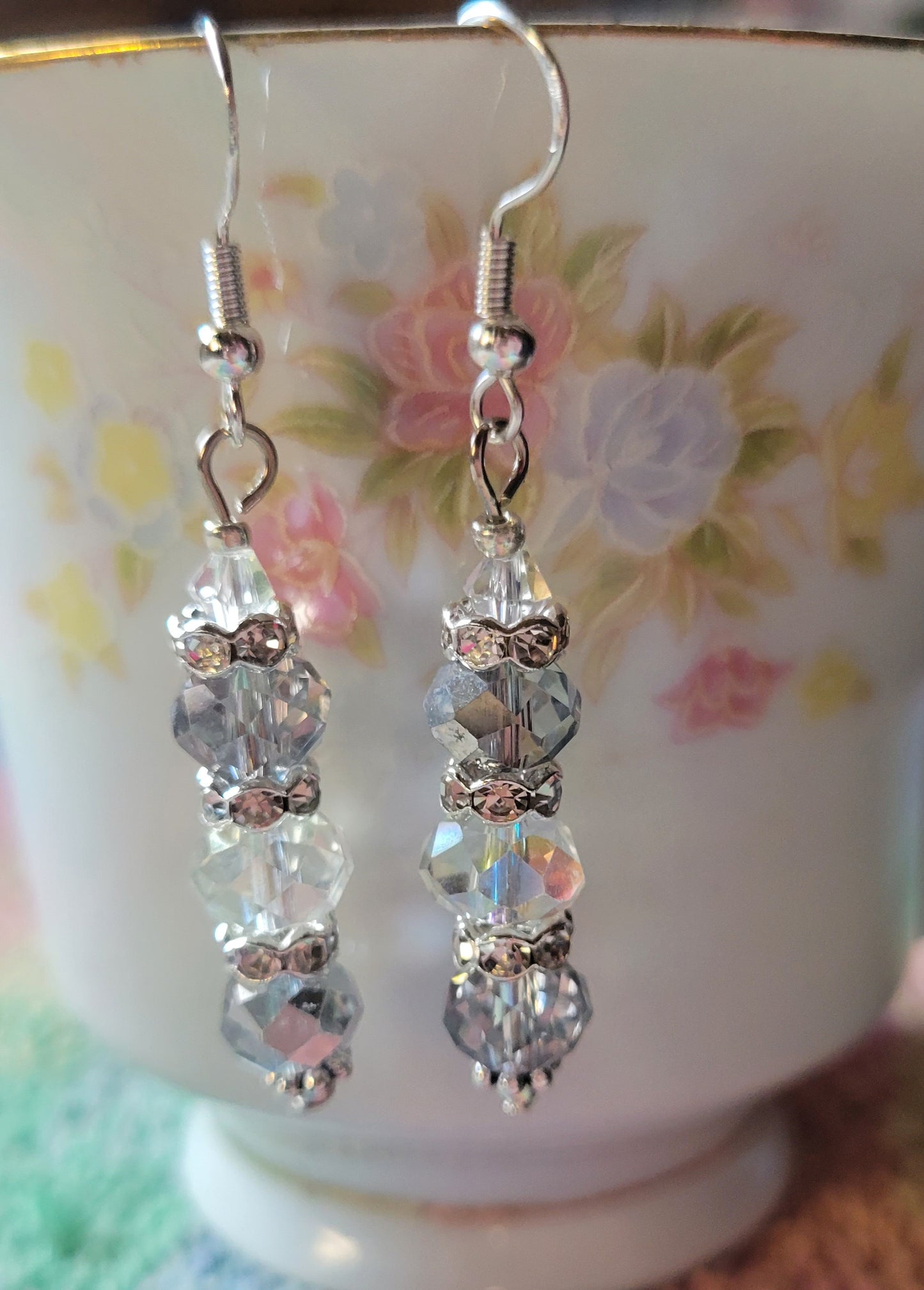Artisan Elegant Light Gray Crystal Rhinestone Dangle Silver Pierced Earrings