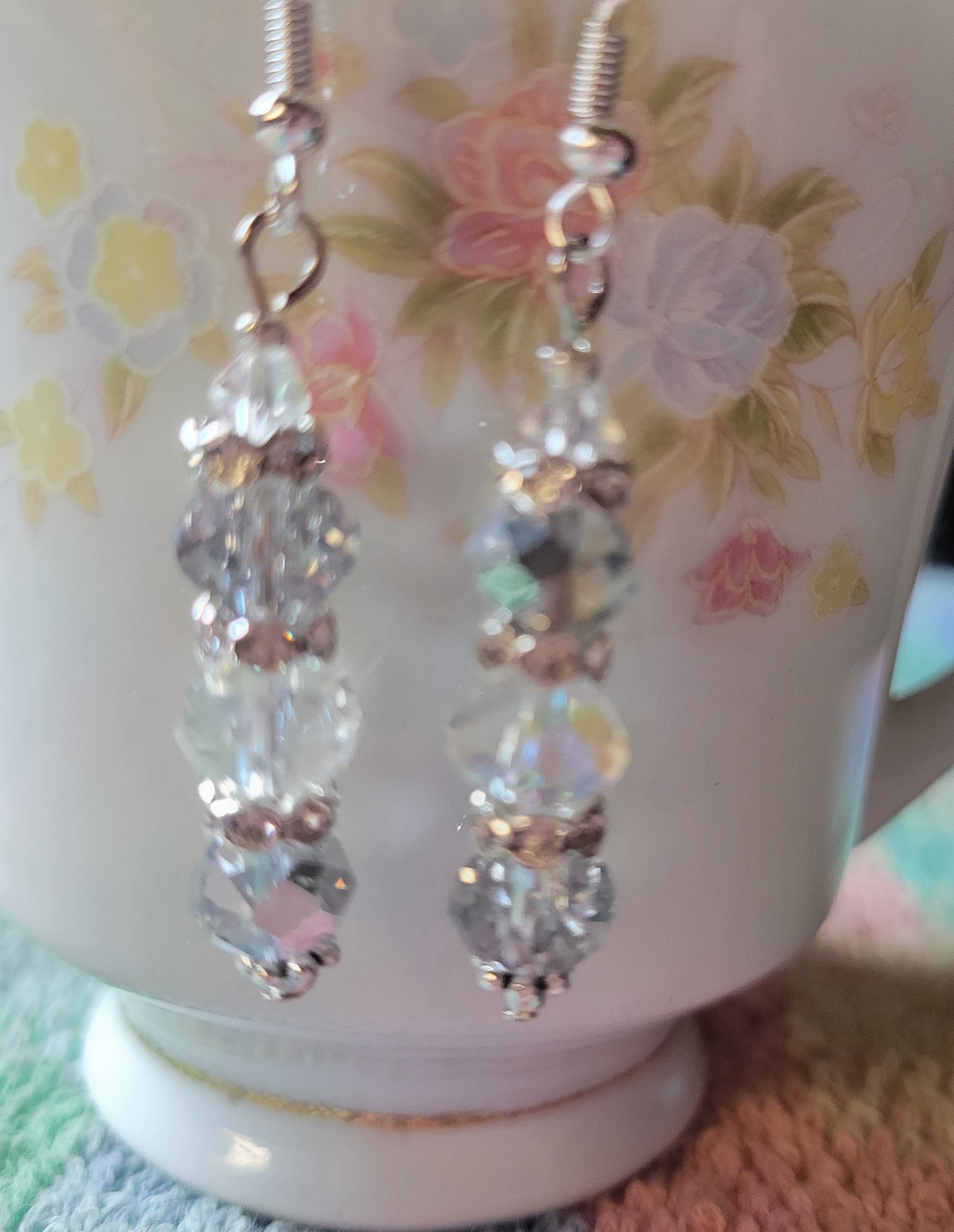 Artisan Elegant Light Gray Crystal Rhinestone Dangle Silver Pierced Earrings