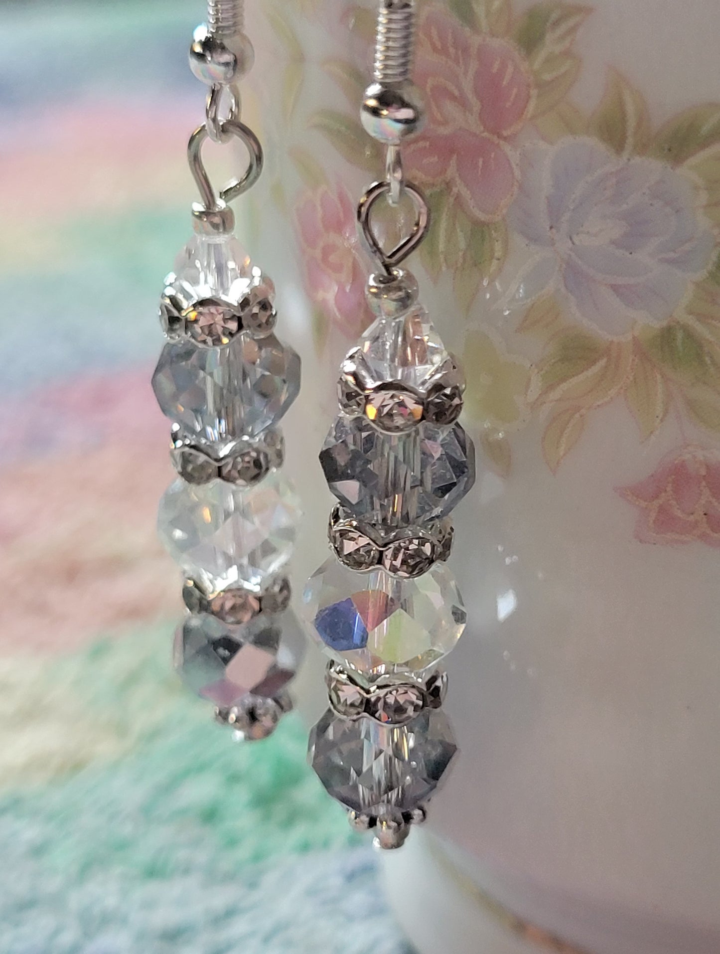 Artisan Elegant Light Gray Crystal Rhinestone Dangle Silver Pierced Earrings