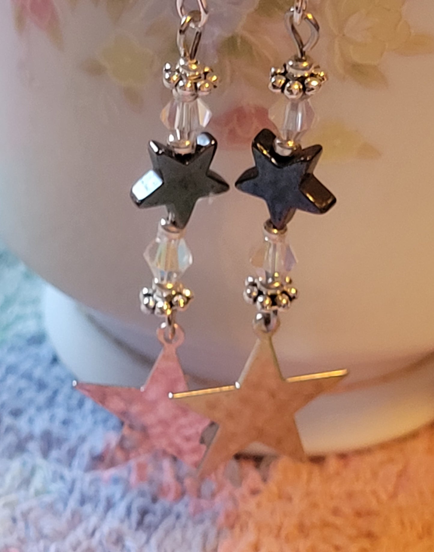 Artisan Dainty Silver STAR Clear CRYSTAL Dangle Drop Earrings Rhinestones