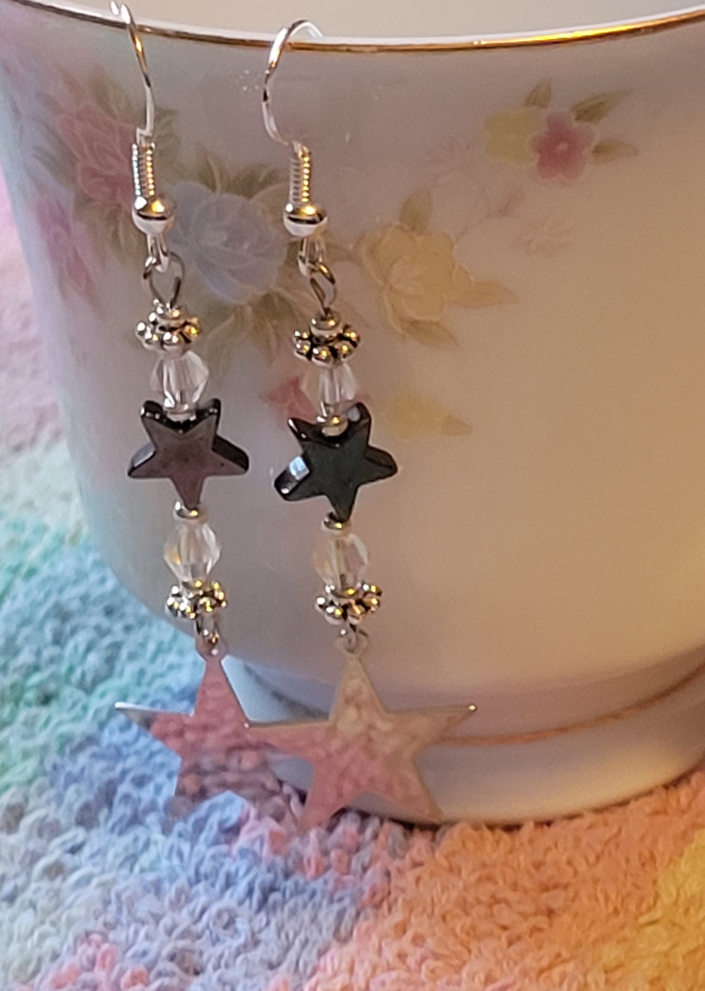 Artisan Dainty Silver STAR Clear CRYSTAL Dangle Drop Earrings Rhinestones