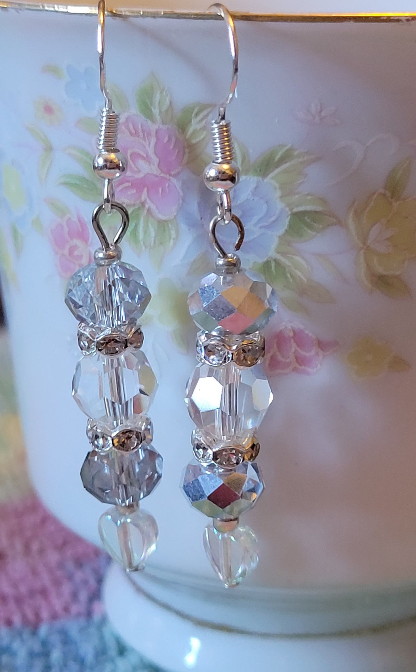 Artisan Elegant Light Gray HEART Crystal Rhinestone Dangle Silver Earrings