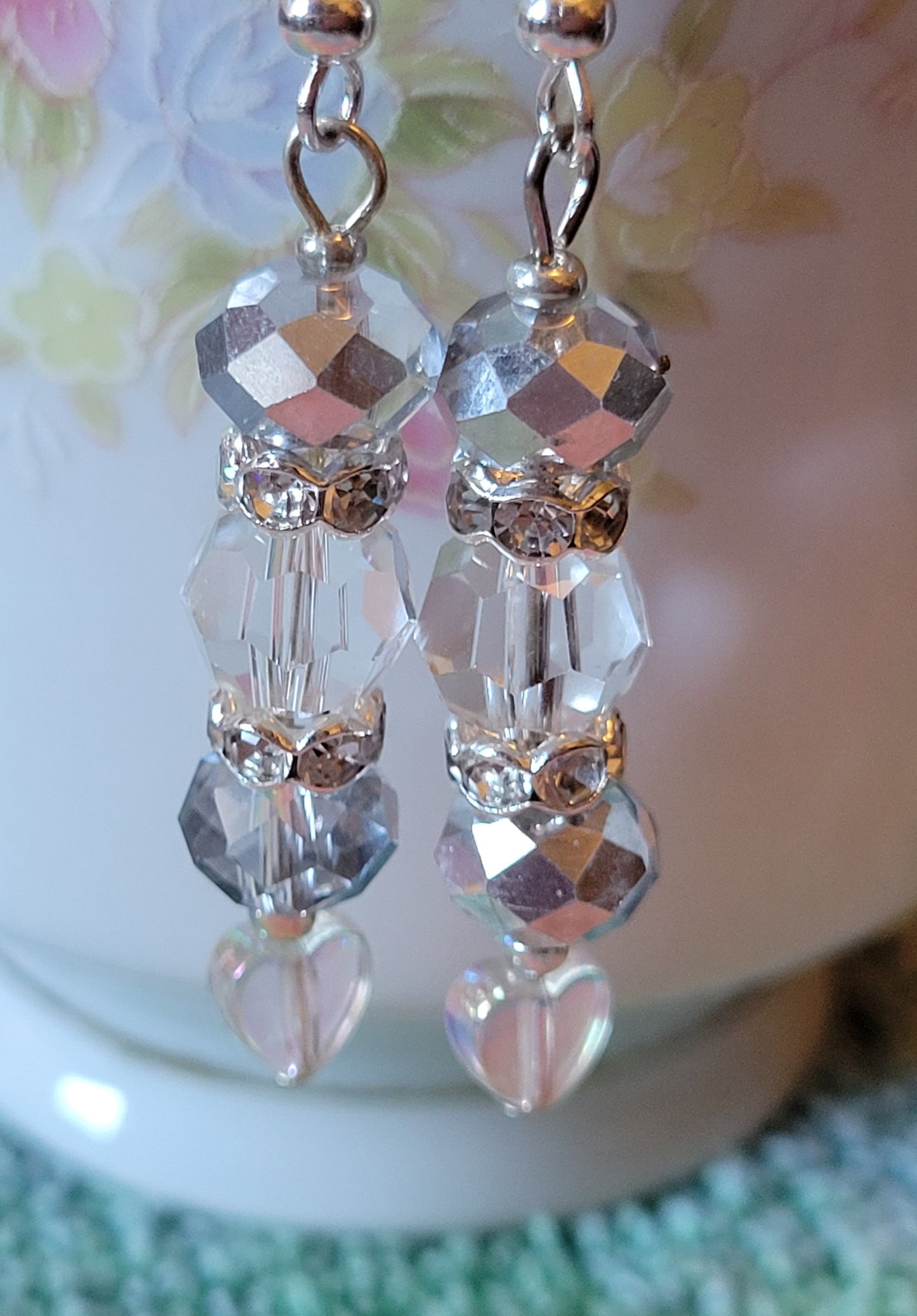 Artisan Elegant Light Gray HEART Crystal Rhinestone Dangle Silver Earrings