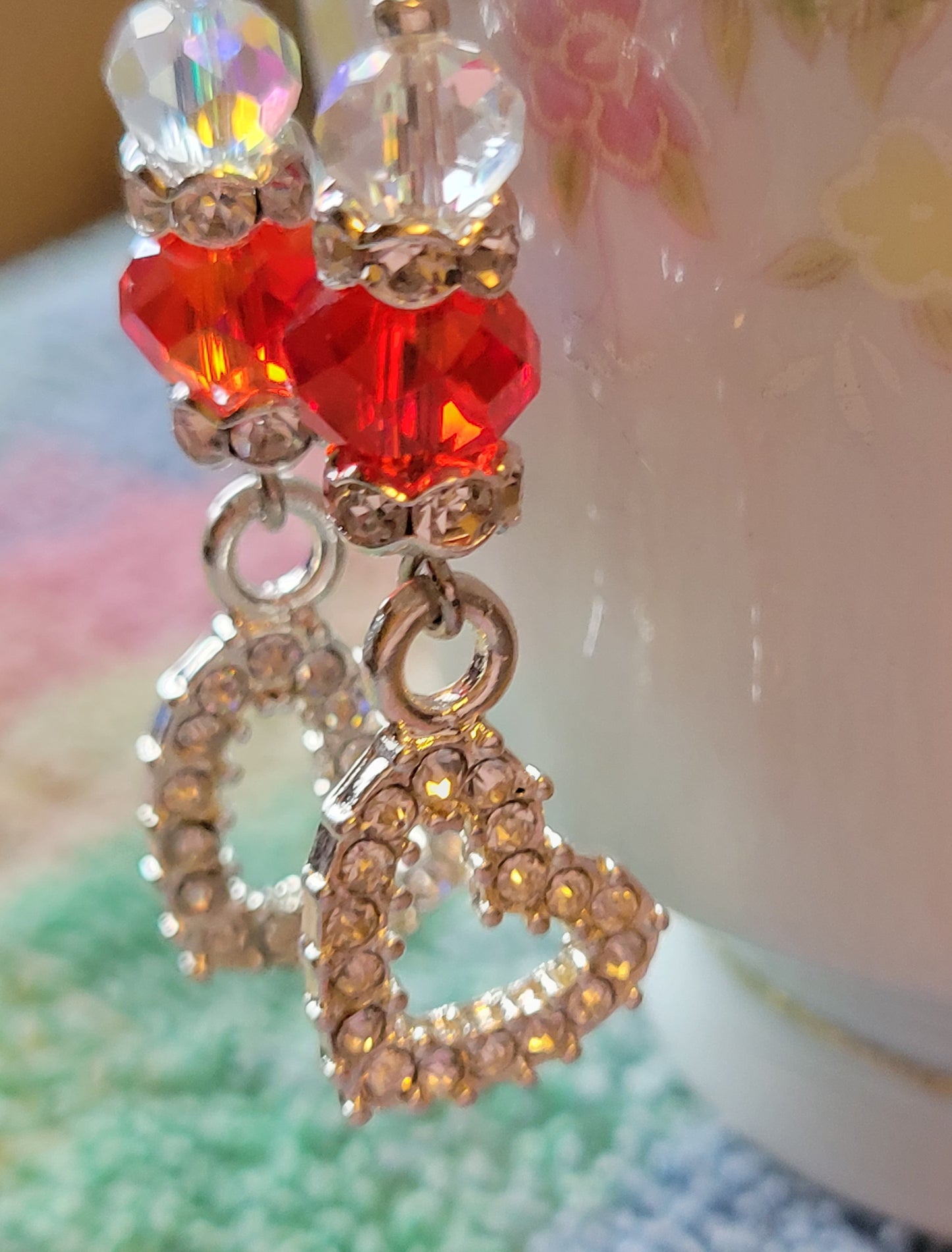 Artisan Pretty Rhinestone Hearts RED Crystal Dangle Earrings Silvertone...