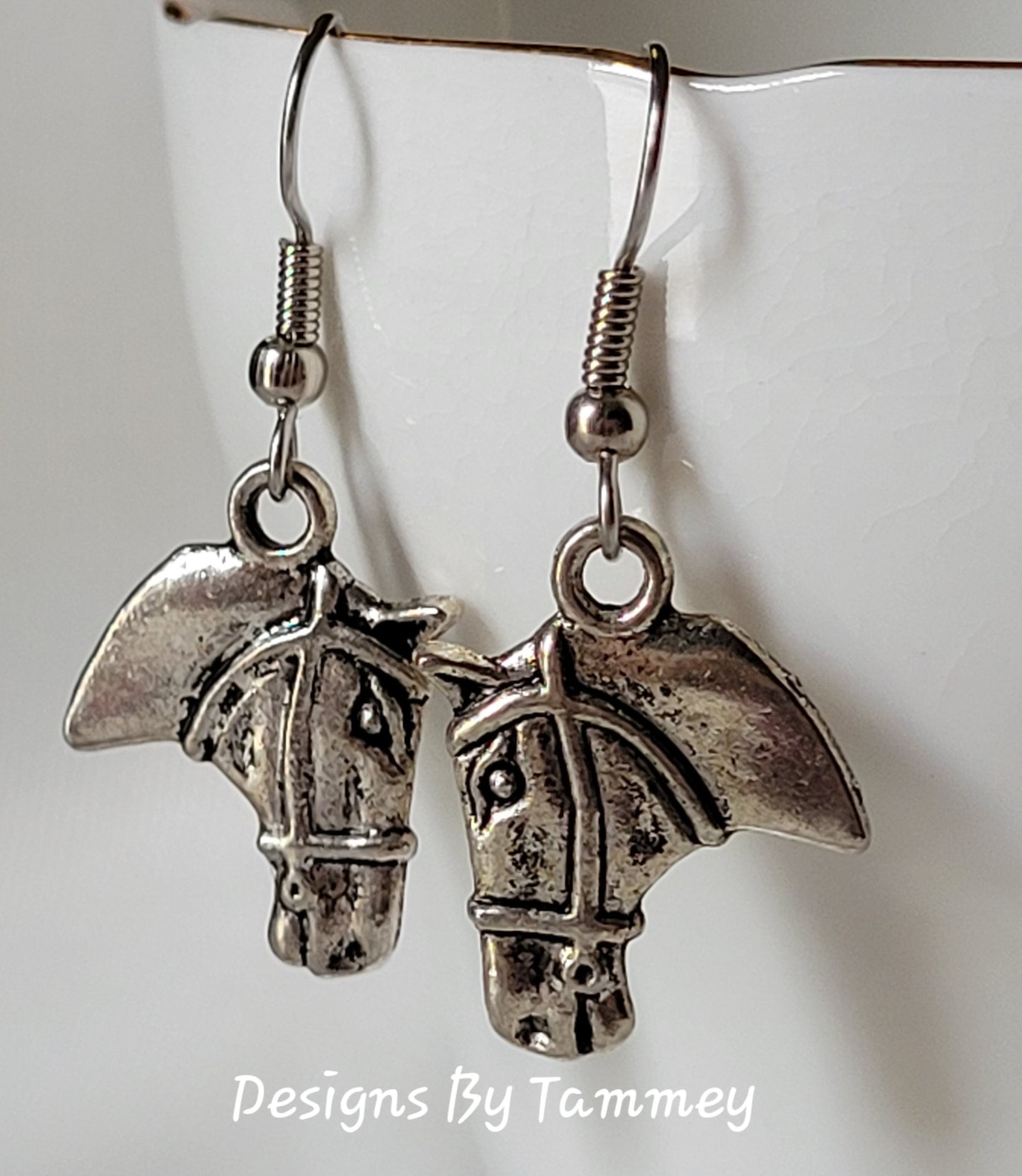 HORSE Earrings Horse Head Western Style Fashion Dangle/Drop Earrings