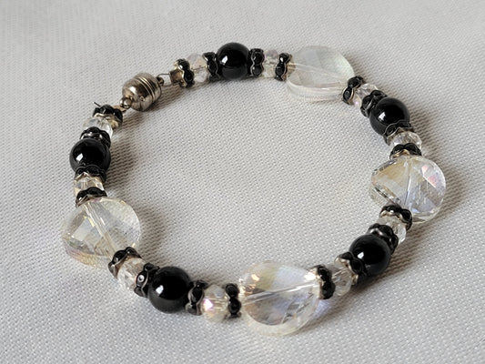 Black & Clear Beaded Crystal Womens Bracelet Magnetic Clasp