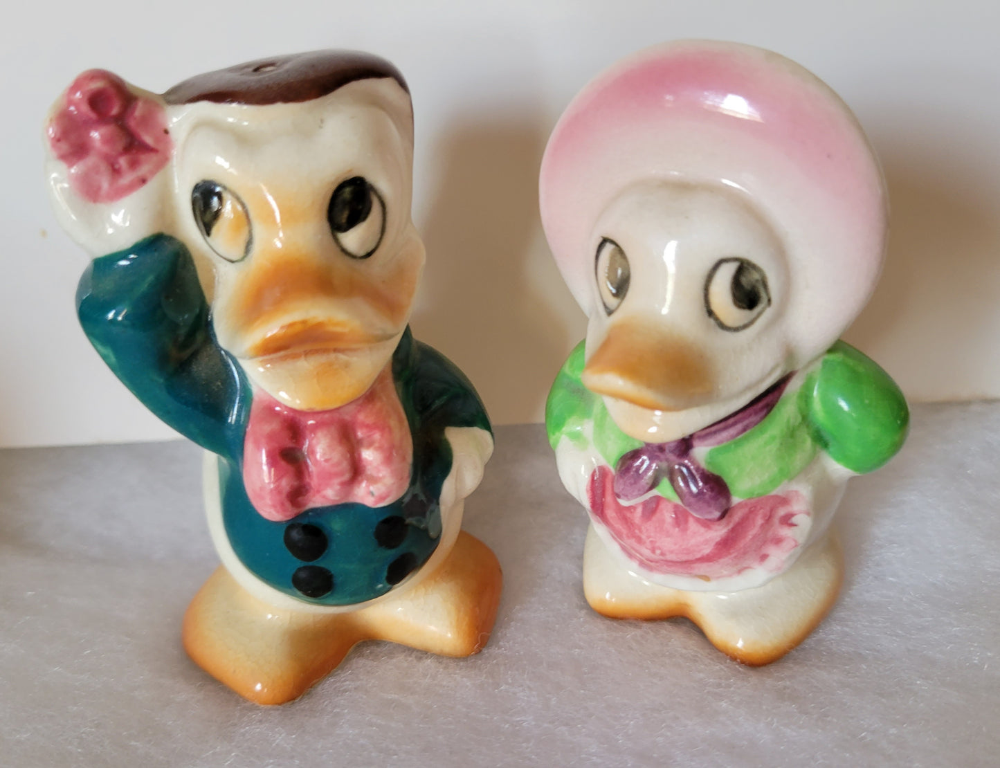 Donald Duck & Daisy Vintage Japan Salt & Pepper Shakers