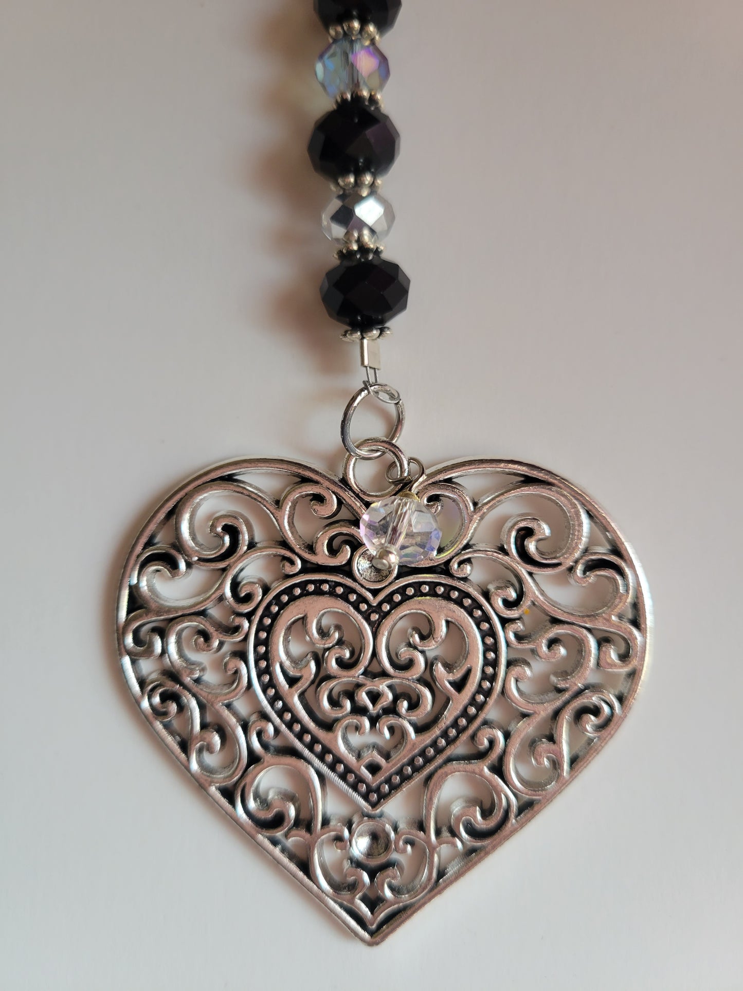 Filigree Heart Crystal Bling Key Chain (Black/Clear)