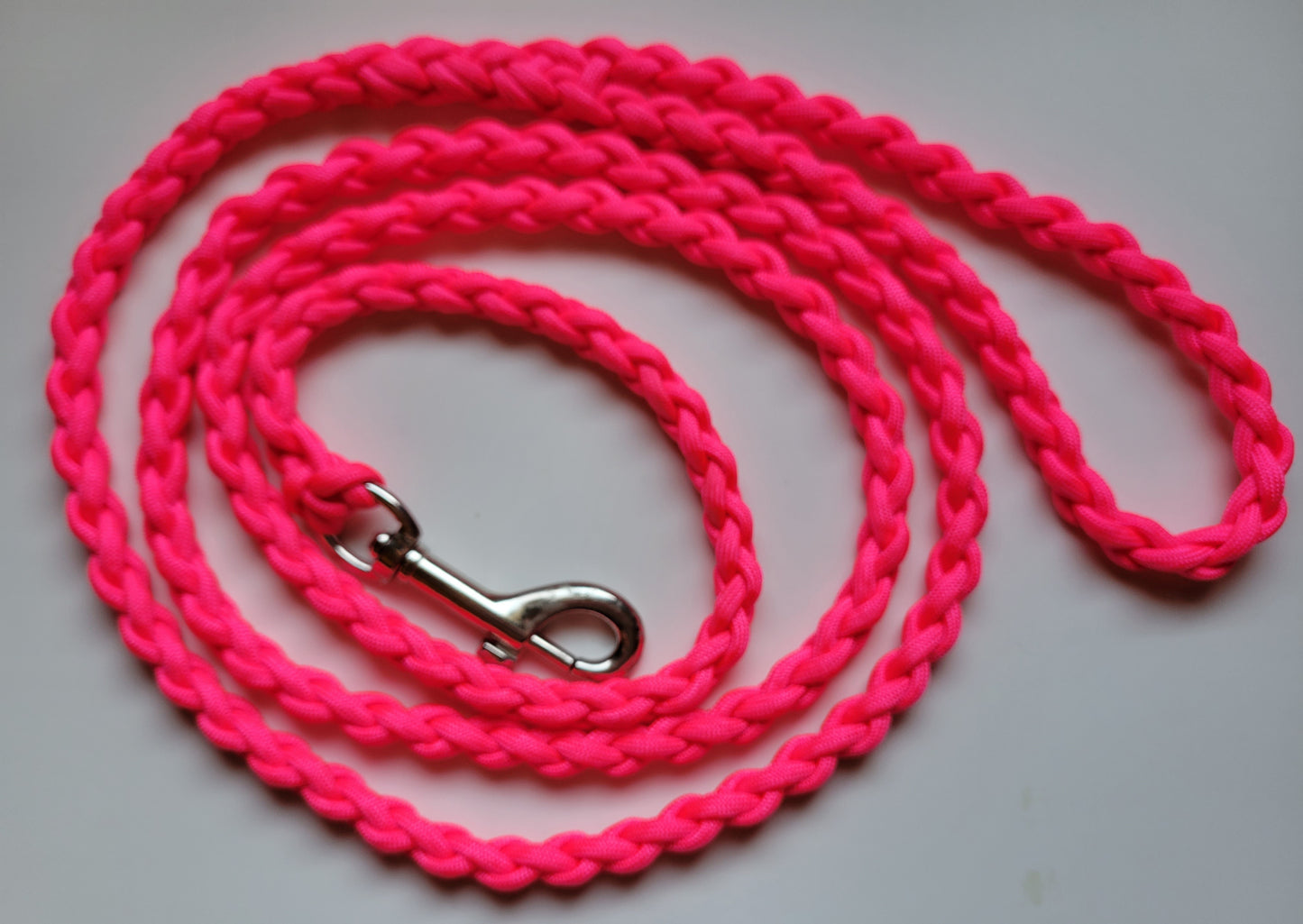 Paracord Braided Dog Leash Lead 5 1/2 ft (Bright Neon Pink) Med or Lg Dog Training Walking