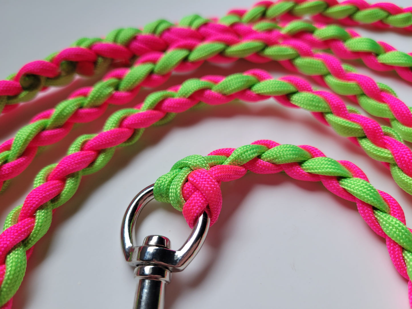 Paracord Braided Dog Leash Lead 5 1/2 ft (Lime Green & Hot Pink) Med or Lg Dog Training Walking