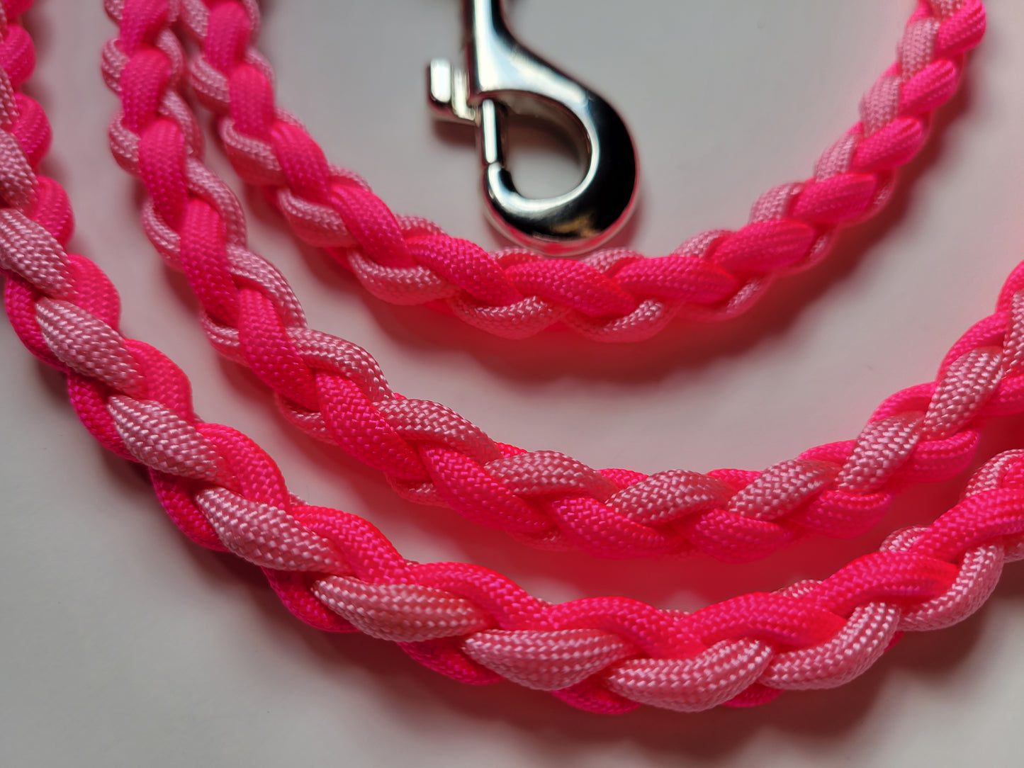 Paracord Braided Dog Leash Lead 5 1/2 ft (Hot Pink & Light Pink) Med or Lg Dog Training Walking