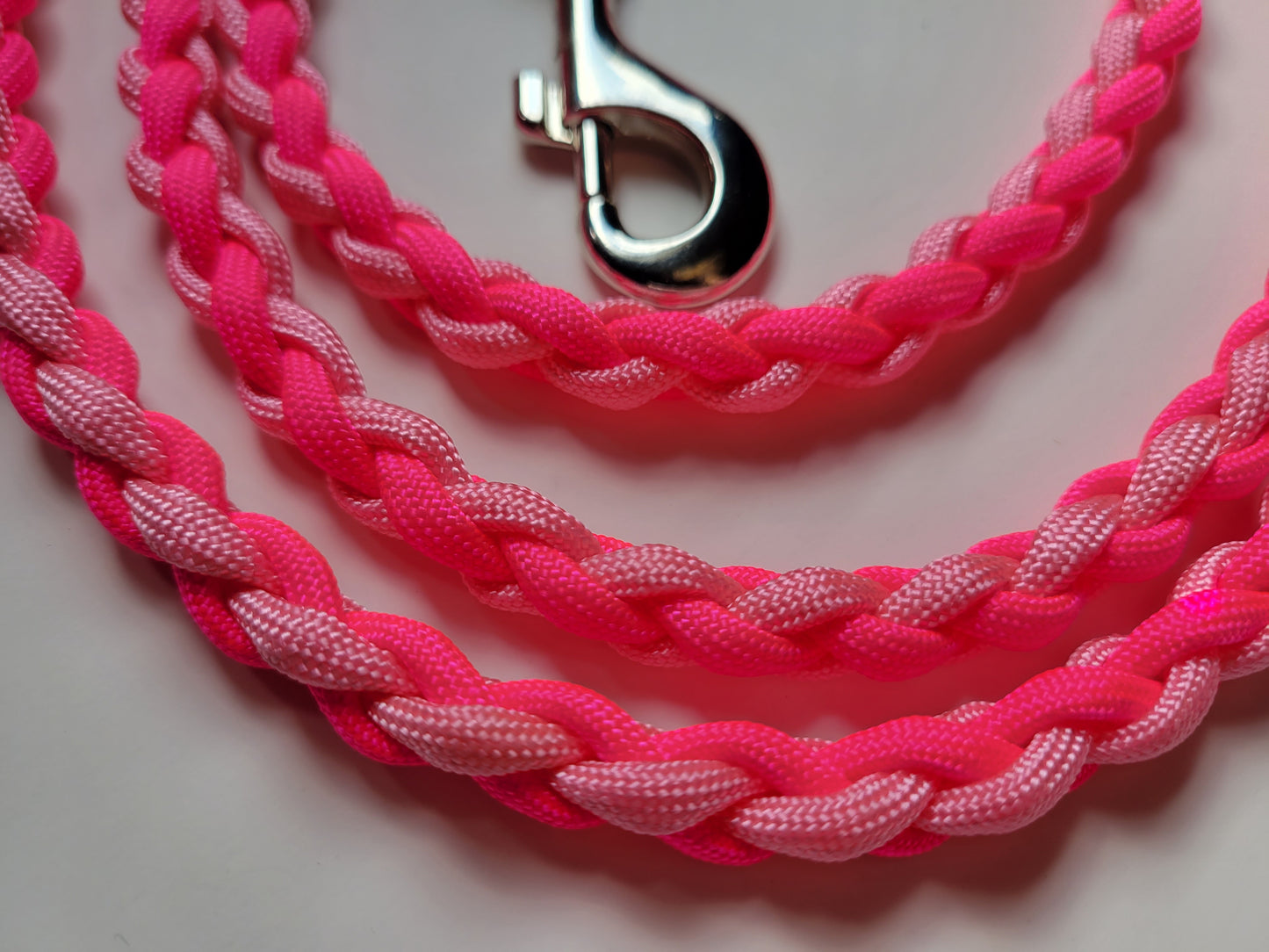 Paracord Braided Dog Leash Lead 5 1/2 ft (Hot Pink & Light Pink) Med or Lg Dog Training Walking