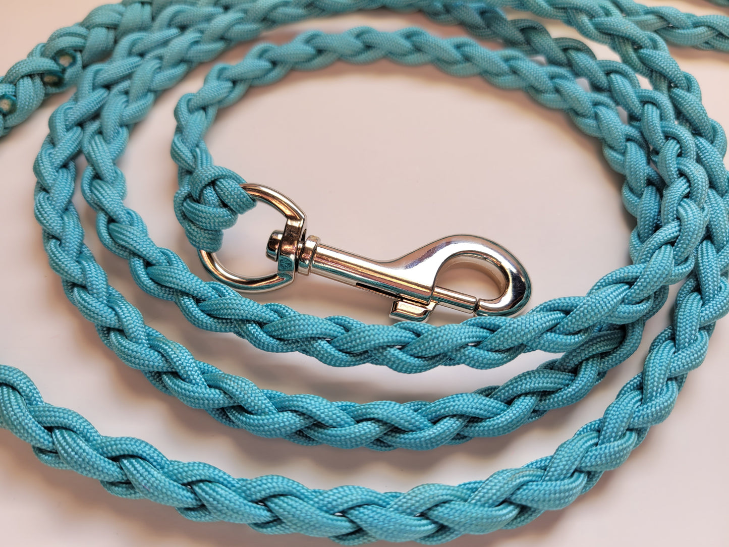 Paracord Braided Dog Leash Lead 5 1/2 ft (Turquoise Blue) Med or Lg Dog Training Walking