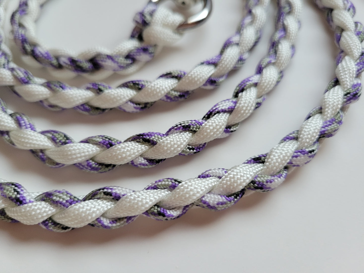 Paracord Braided Dog Leash Lead 5 1/2 ft (White & Purple Camo) Med or Lg Dog Training Walking