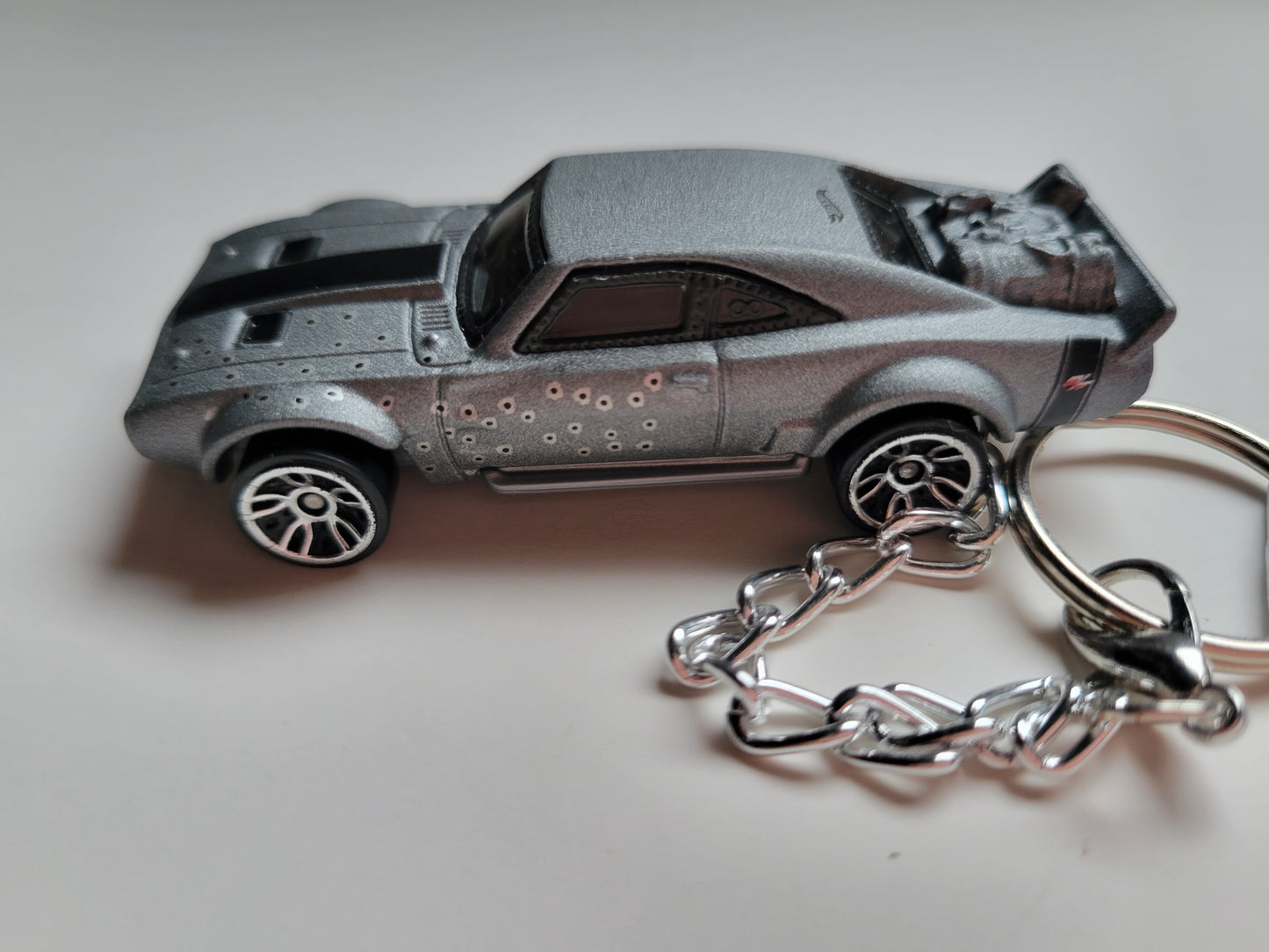 Diecast Car Keychain Hot Wheels Screentime ICE CHARGER (Gray)