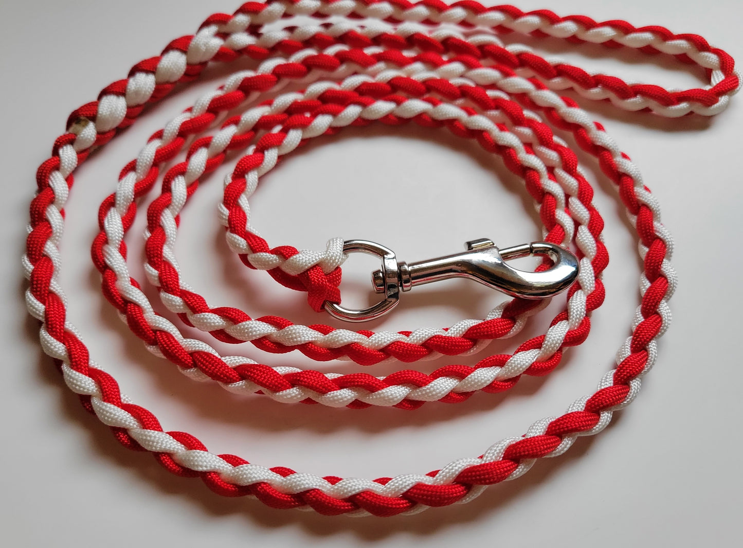 Paracord Braided Dog Leash Lead  1/2 ft  (Red & White) Med to Lg Dog Training Walking