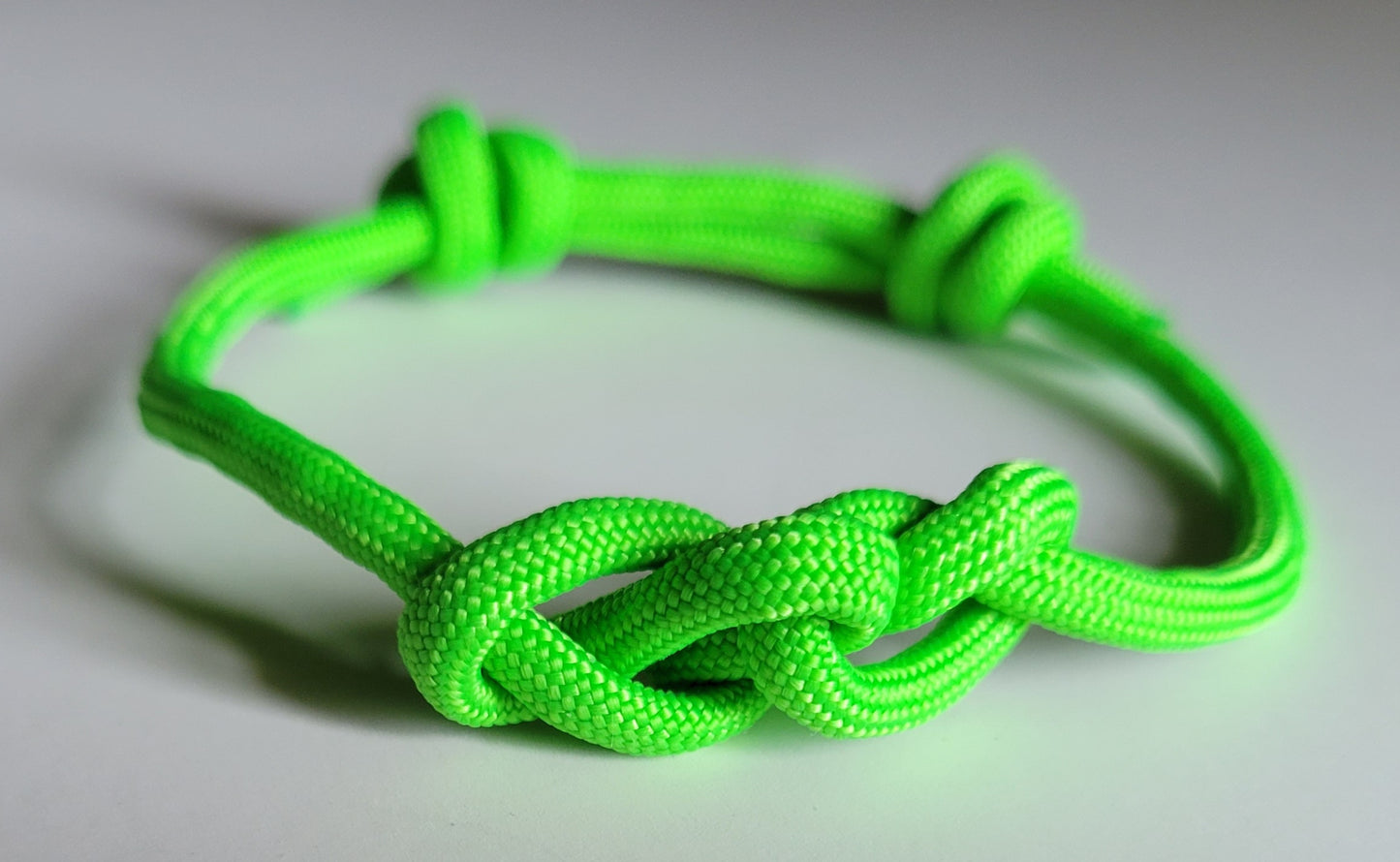 Best Friends Eternity Knot Matching Set Paracord Friendship Bracelets (Green)