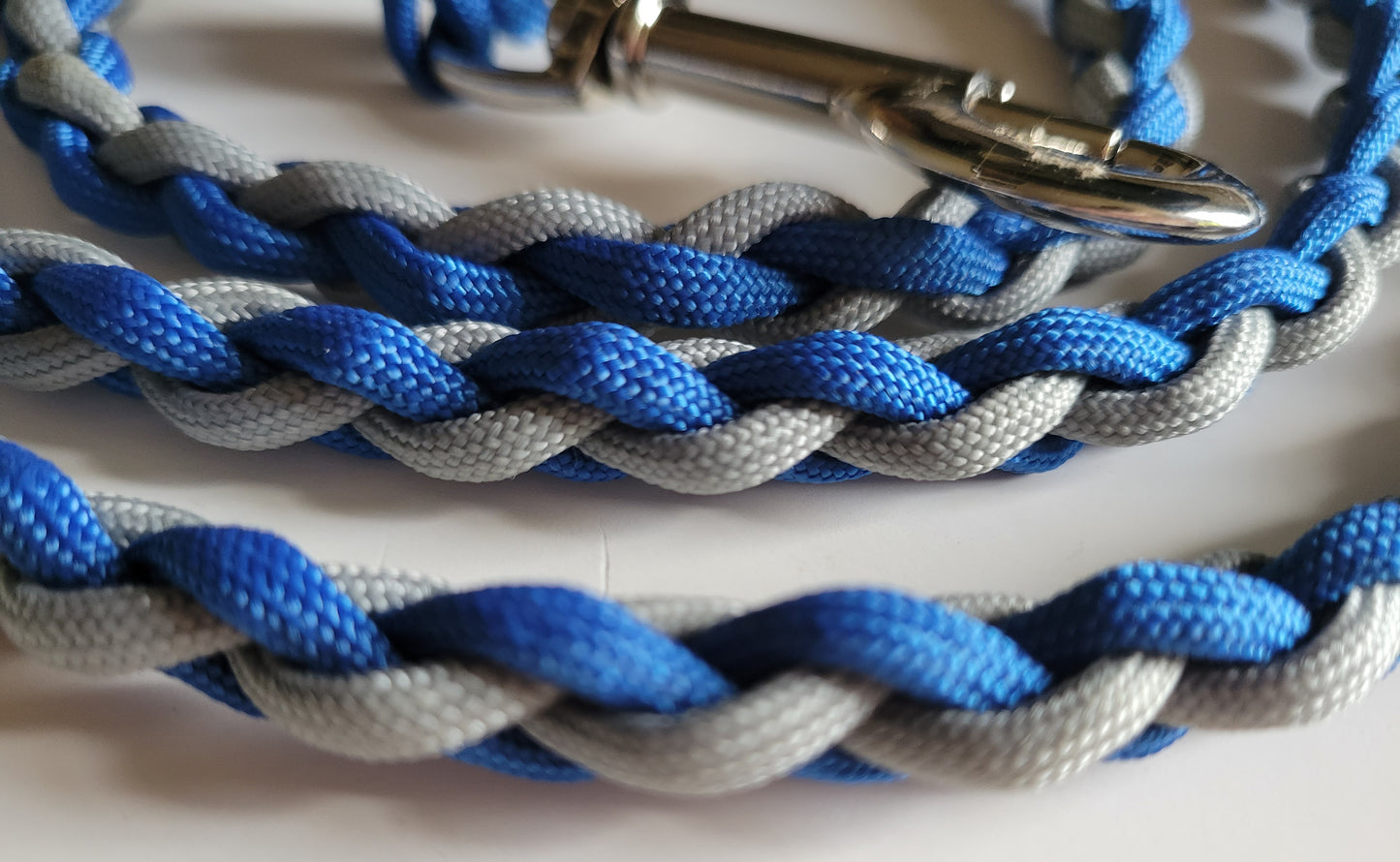 Paracord Braided Dog Leash Lead 6ft (Royal Blue & Gray) Med or Lg Dog Training/Walking