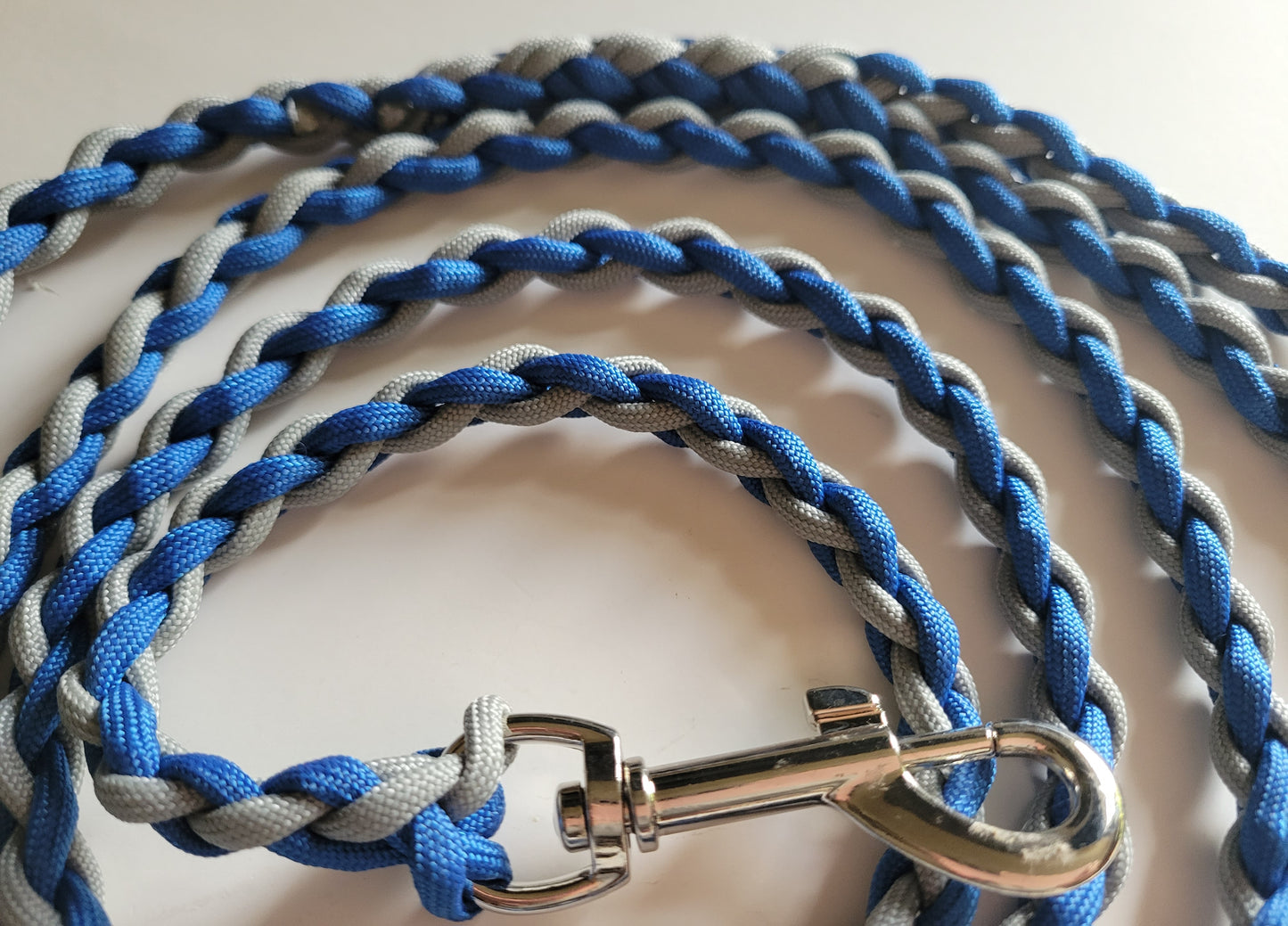 Paracord Braided Dog Leash Lead 6ft (Royal Blue & Gray) Med or Lg Dog Training/Walking