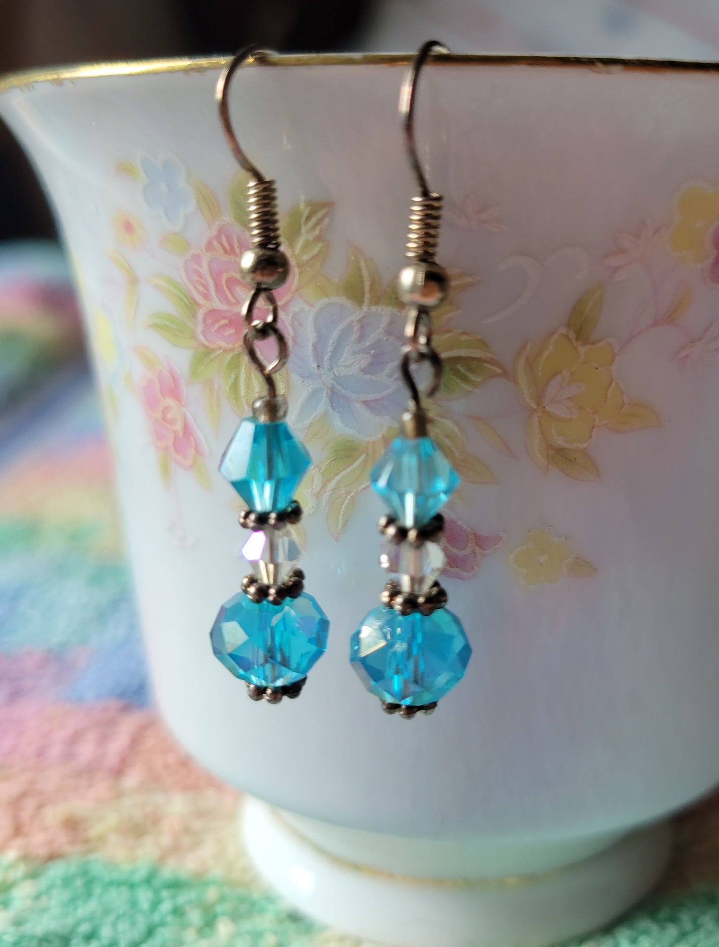 Pretty Silver Tone Turquoise Crystal Dangle Drop Fashion Earrings