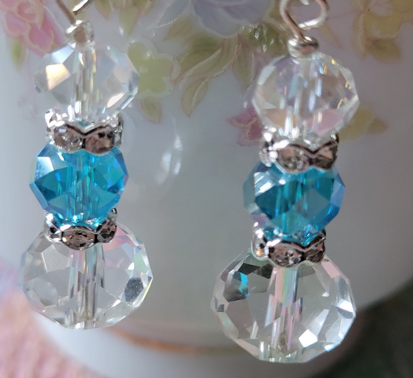 Artisan Elegant Hint of TEAL BLUE Crystal Dangle Drop Silver Earrings