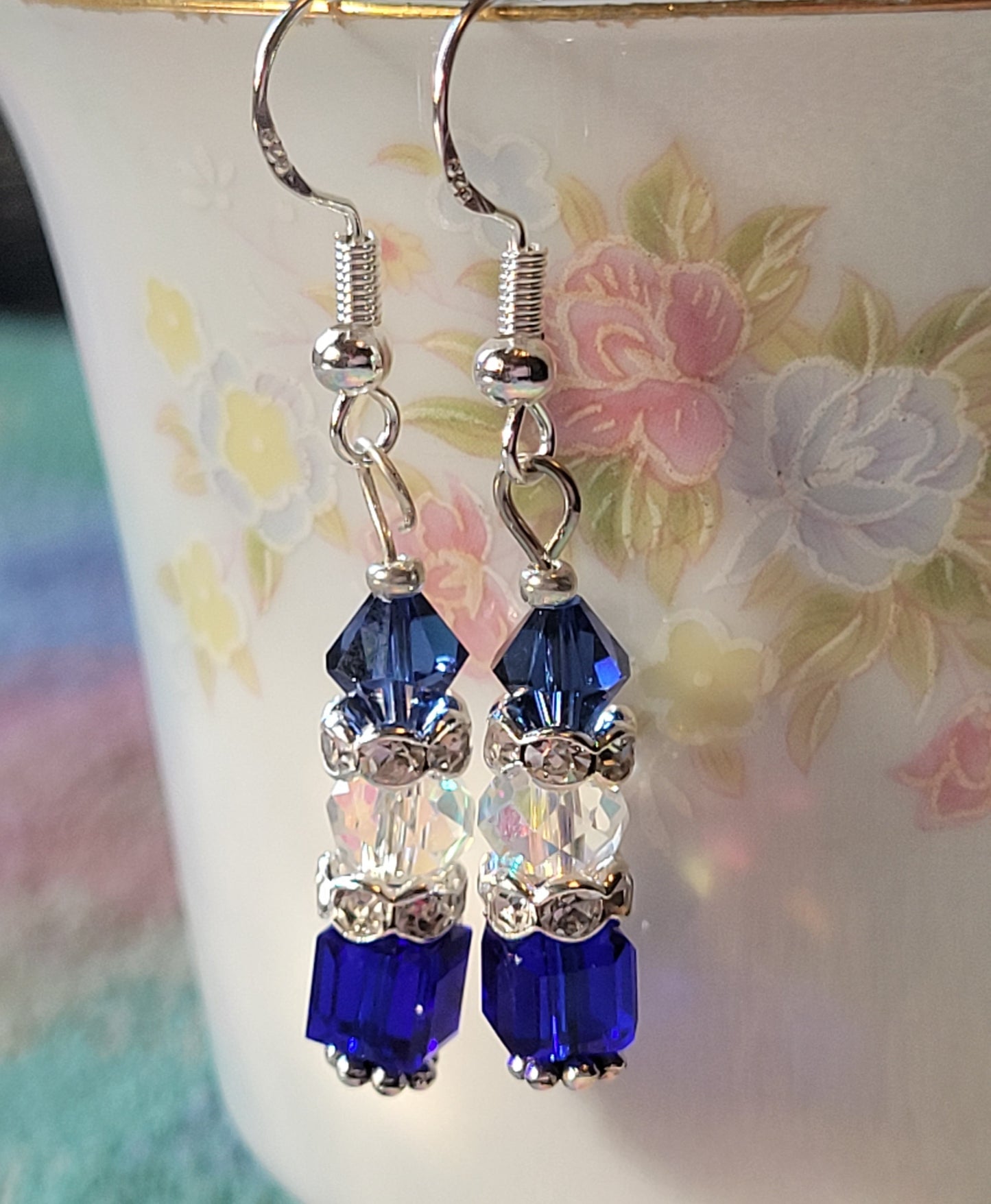 Artisan Elegant ROYAL BLUE  Crystal Dangle Drop Silver Earrings Rhinestones 💙