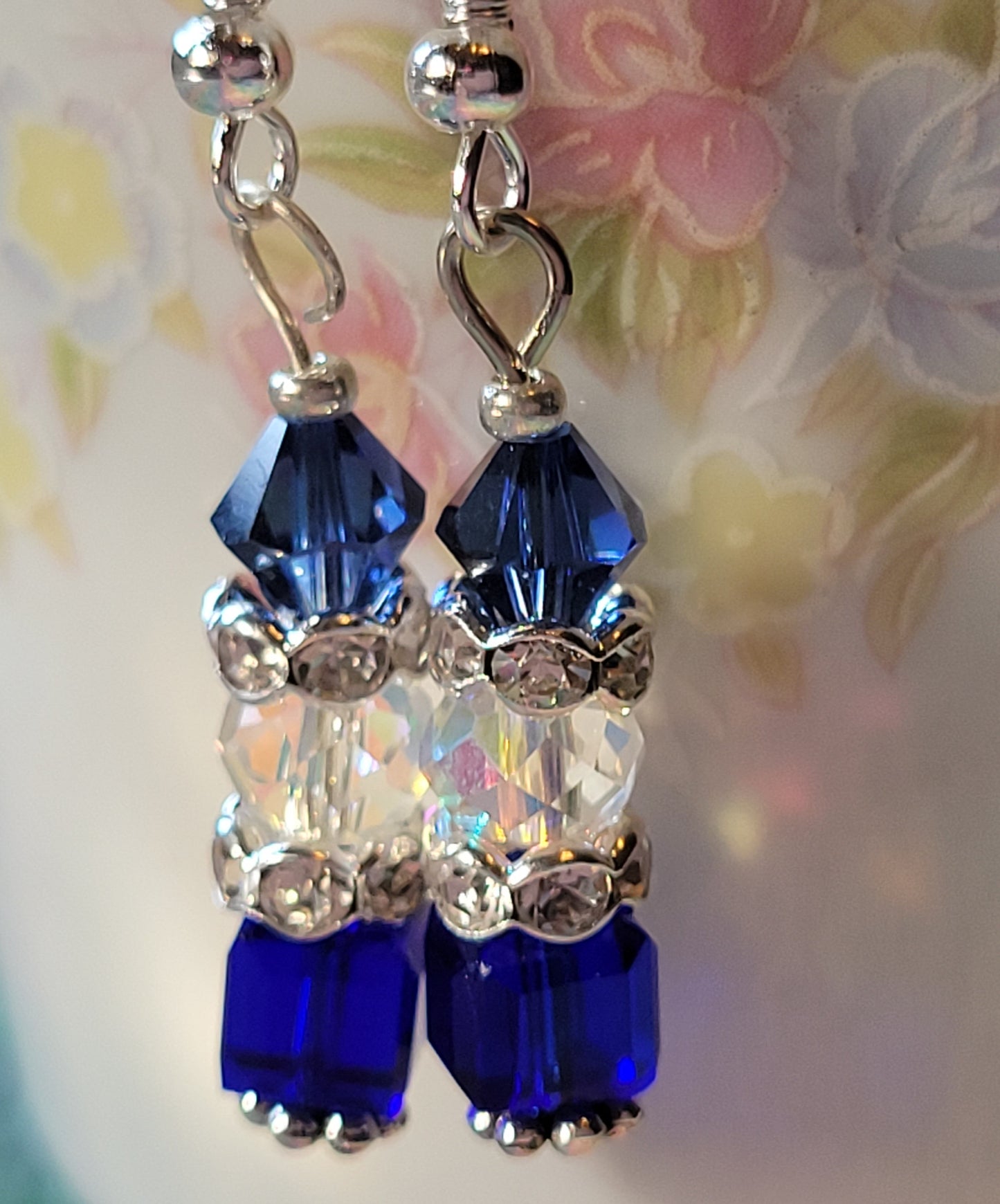 Artisan Elegant ROYAL BLUE  Crystal Dangle Drop Silver Earrings Rhinestones 💙